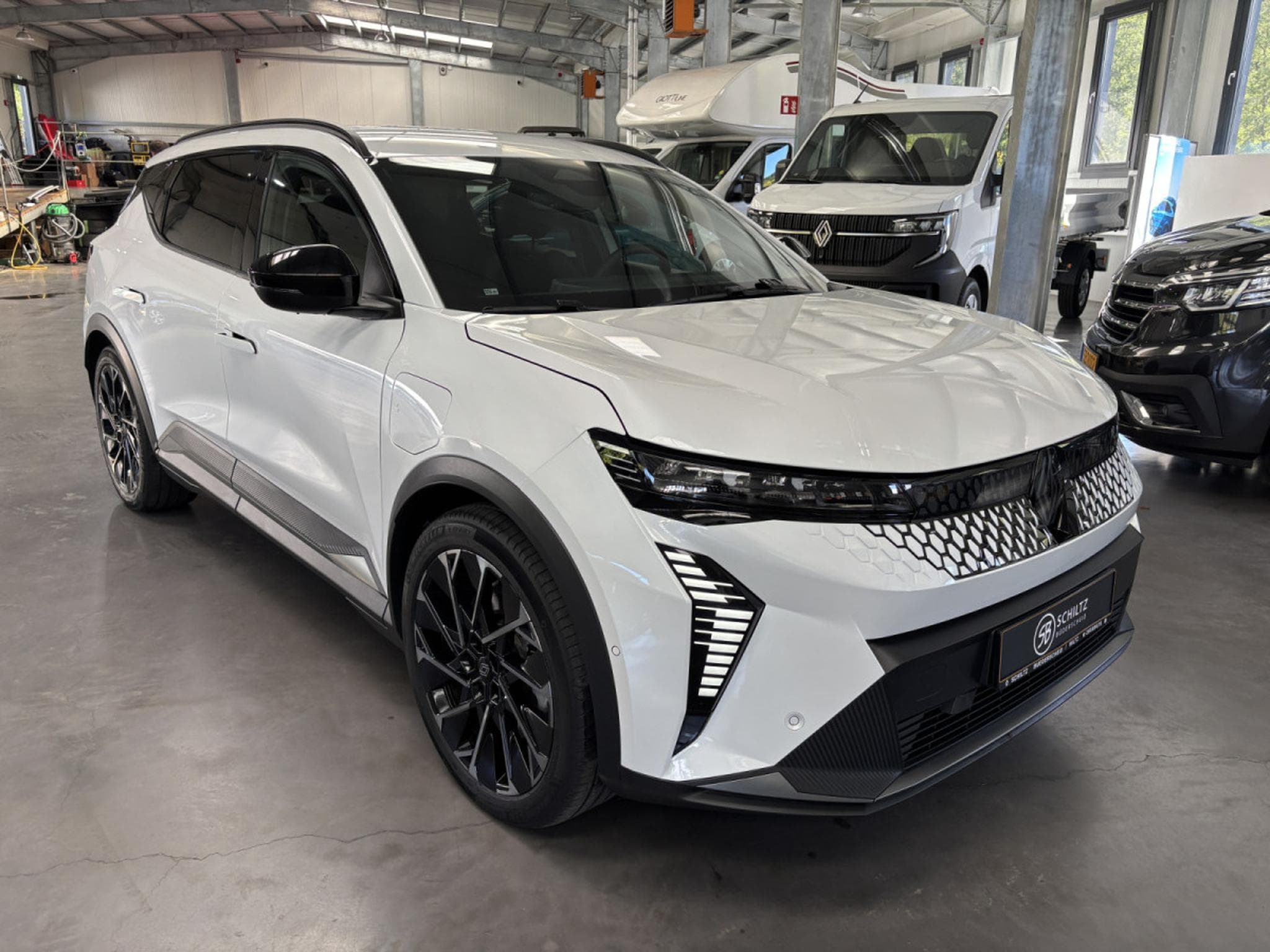 Renault Scenic E-TECH 220 Esprit Alpine Long Range 87Kw/h (2024) - Photo 1