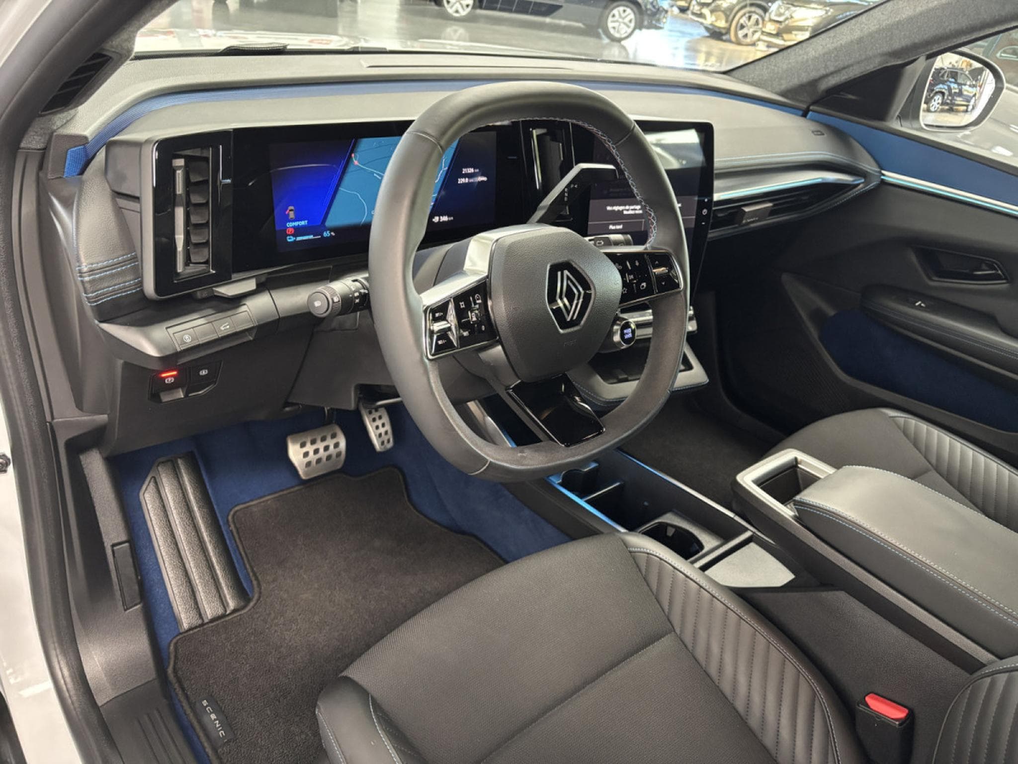 Renault Scenic E-TECH 220 Esprit Alpine Long Range 87Kw/h (2024) - Photo 10