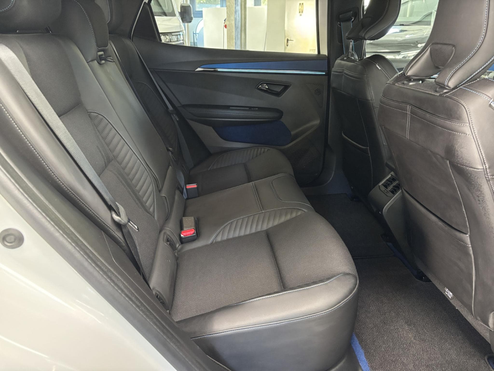 Renault Scenic E-TECH 220 Esprit Alpine Long Range 87Kw/h (2024) - Photo 13