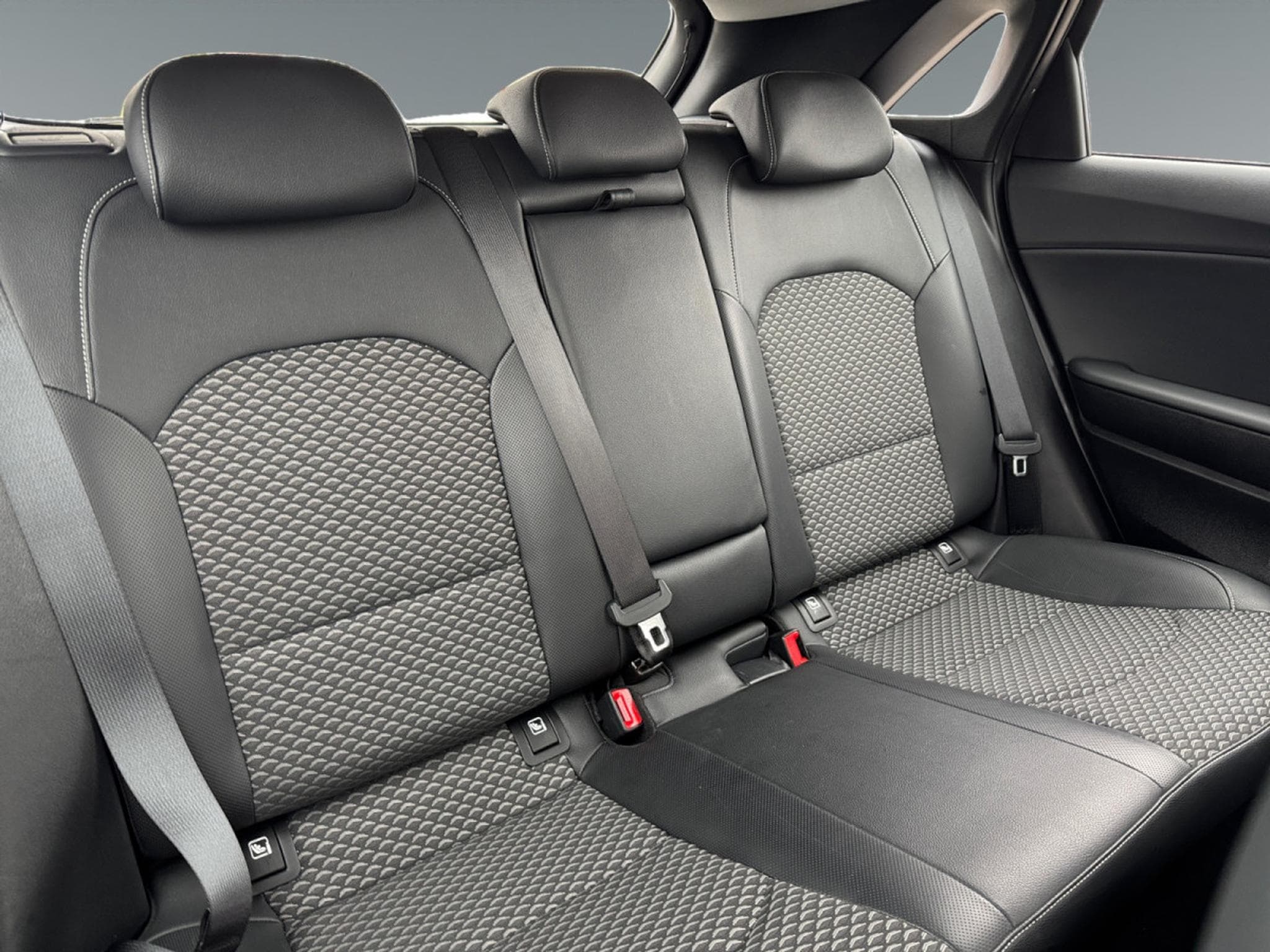 Kia Ceed Pulse 1.0T ISG (2024) - Foto 18