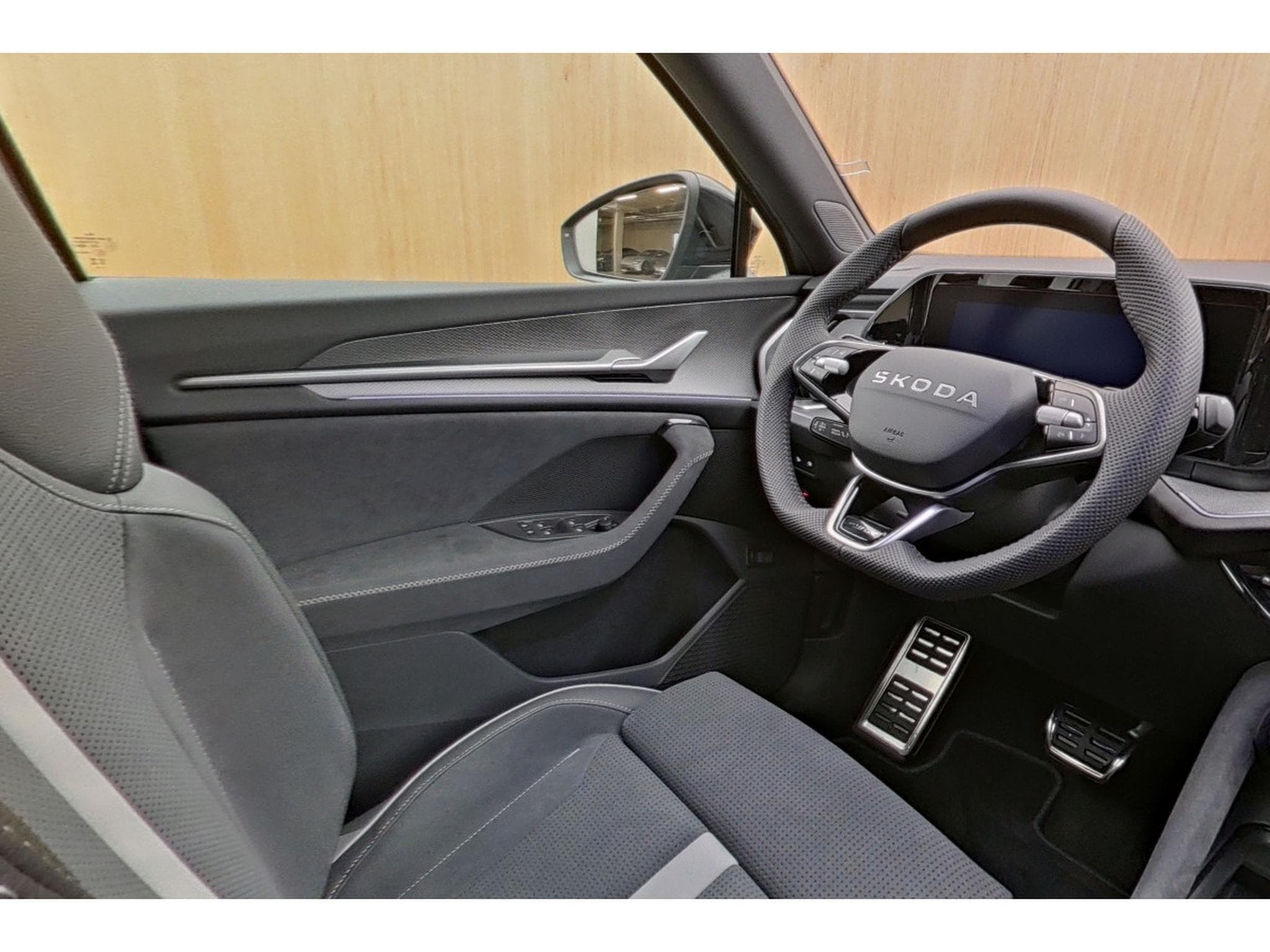 Skoda Kodiaq Sportline 2.0 TDI DSG 110kw-150cv - Garantie 5 ans/100.000 K (2026) - Photo 8