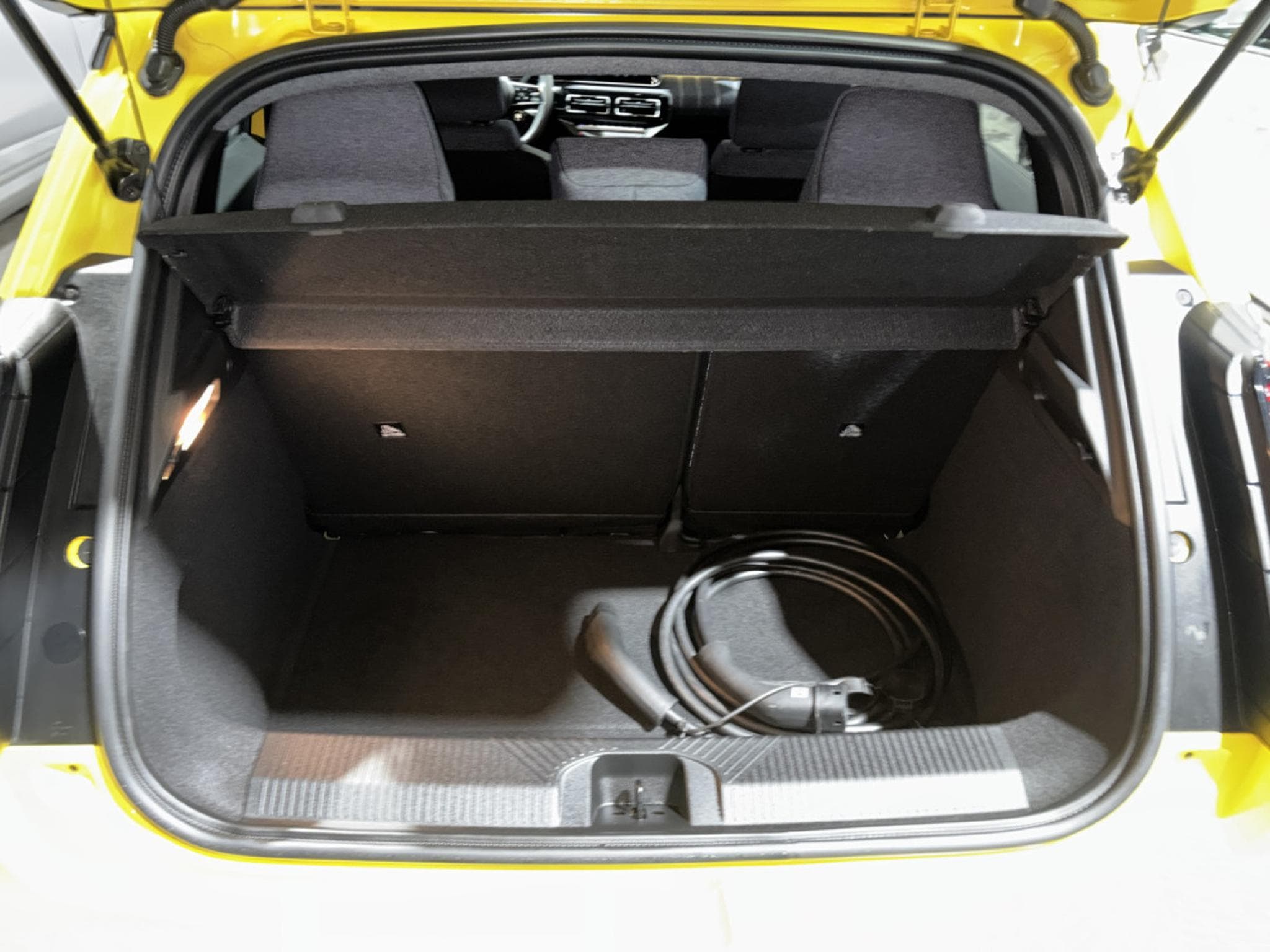 Renault 5 E-tech techno 150hp 52kwh (2025) - Photo 12