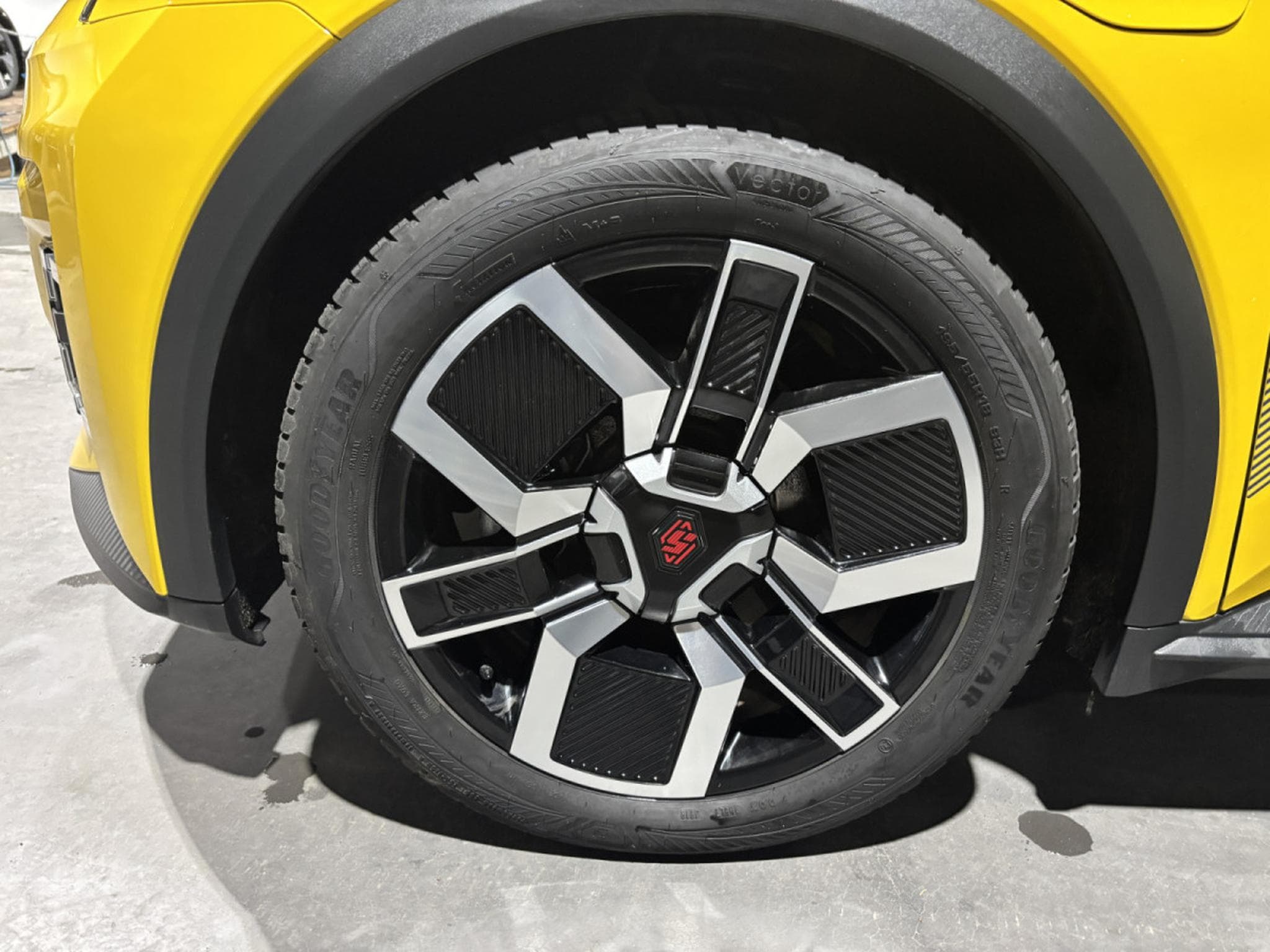 Renault 5 E-tech techno 150hp 52kwh (2025) - Photo 7