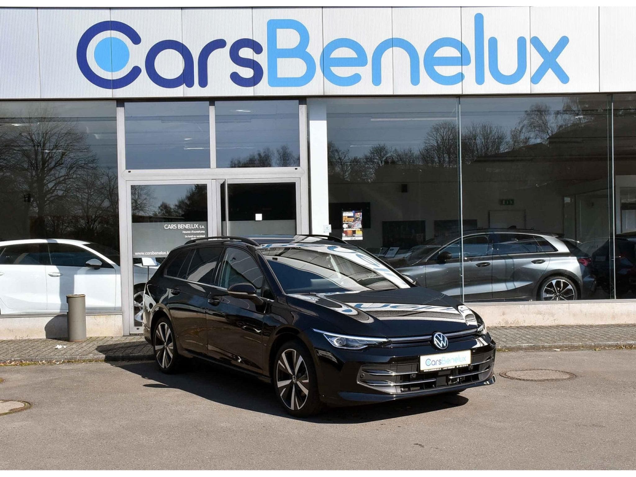 VW Golf Variant 1.5 TSI Style PANO ACC TRAVEL SIDE SG CHFF CAM 1° MA (2024) - Photo 1