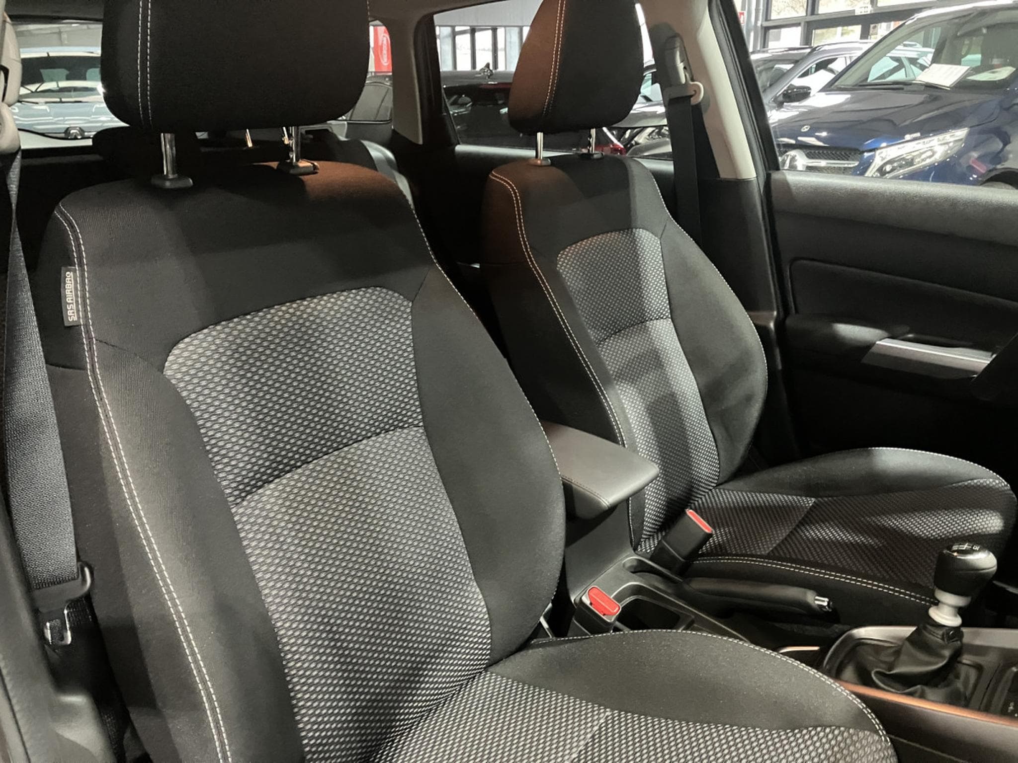 Suzuki Vitara 1.4 GL+ 2WD (2025) - Photo 12