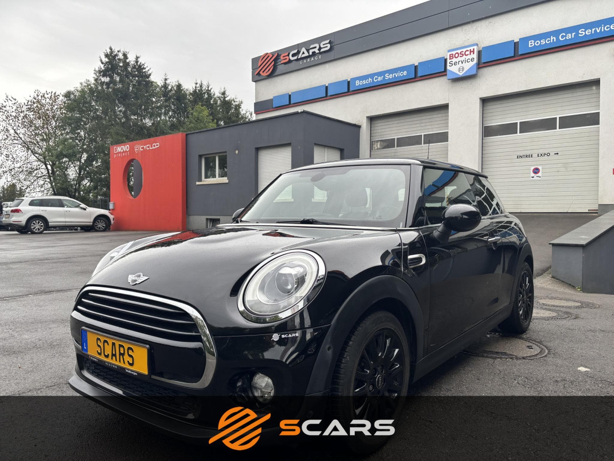 Mini Cooper 1.5 136cv Automat. Carbon Black Color Line (2018) - Photo 1