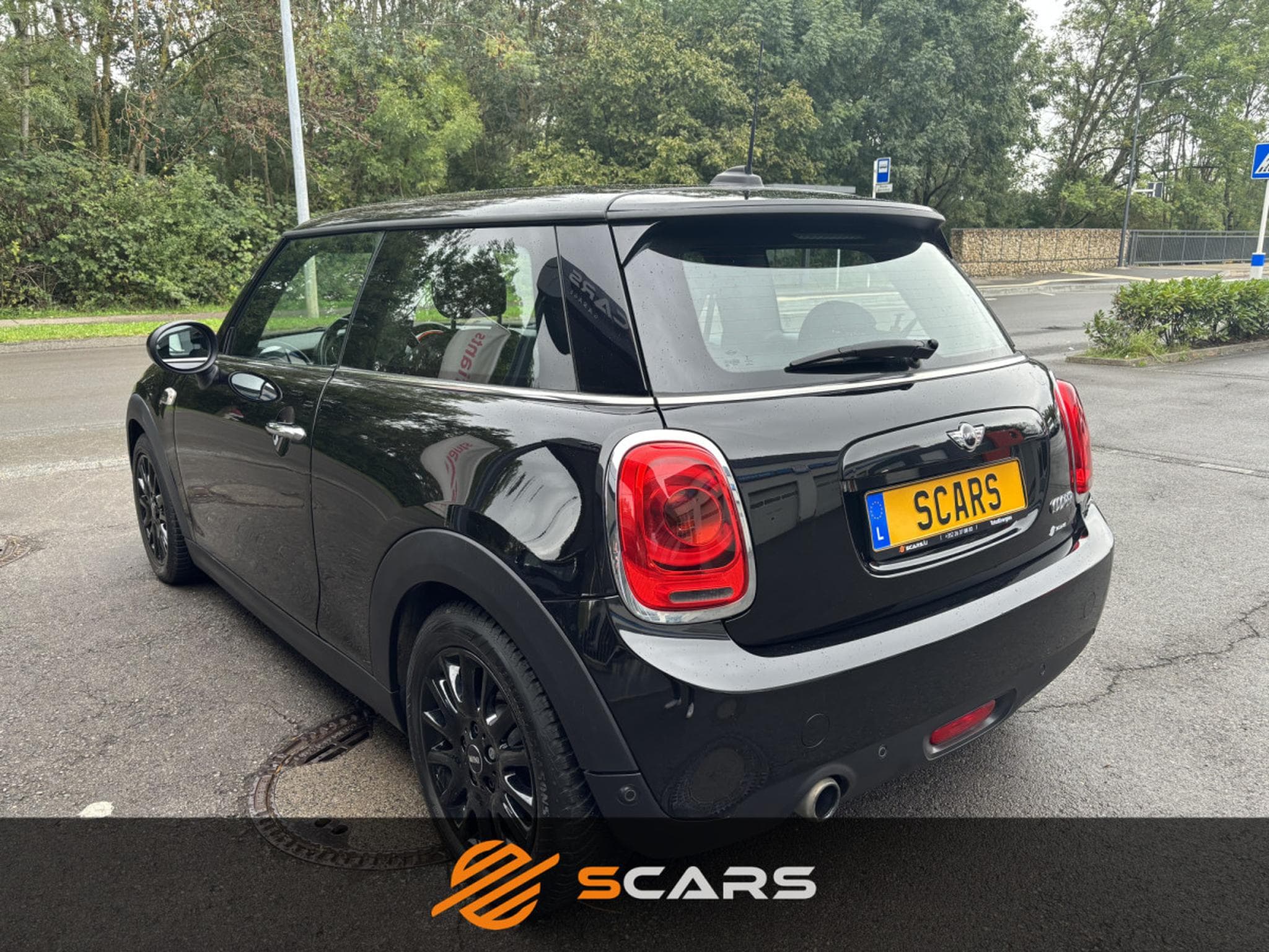 Mini Cooper 1.5 136cv Automat. Carbon Black Color Line (2018) - Photo 9