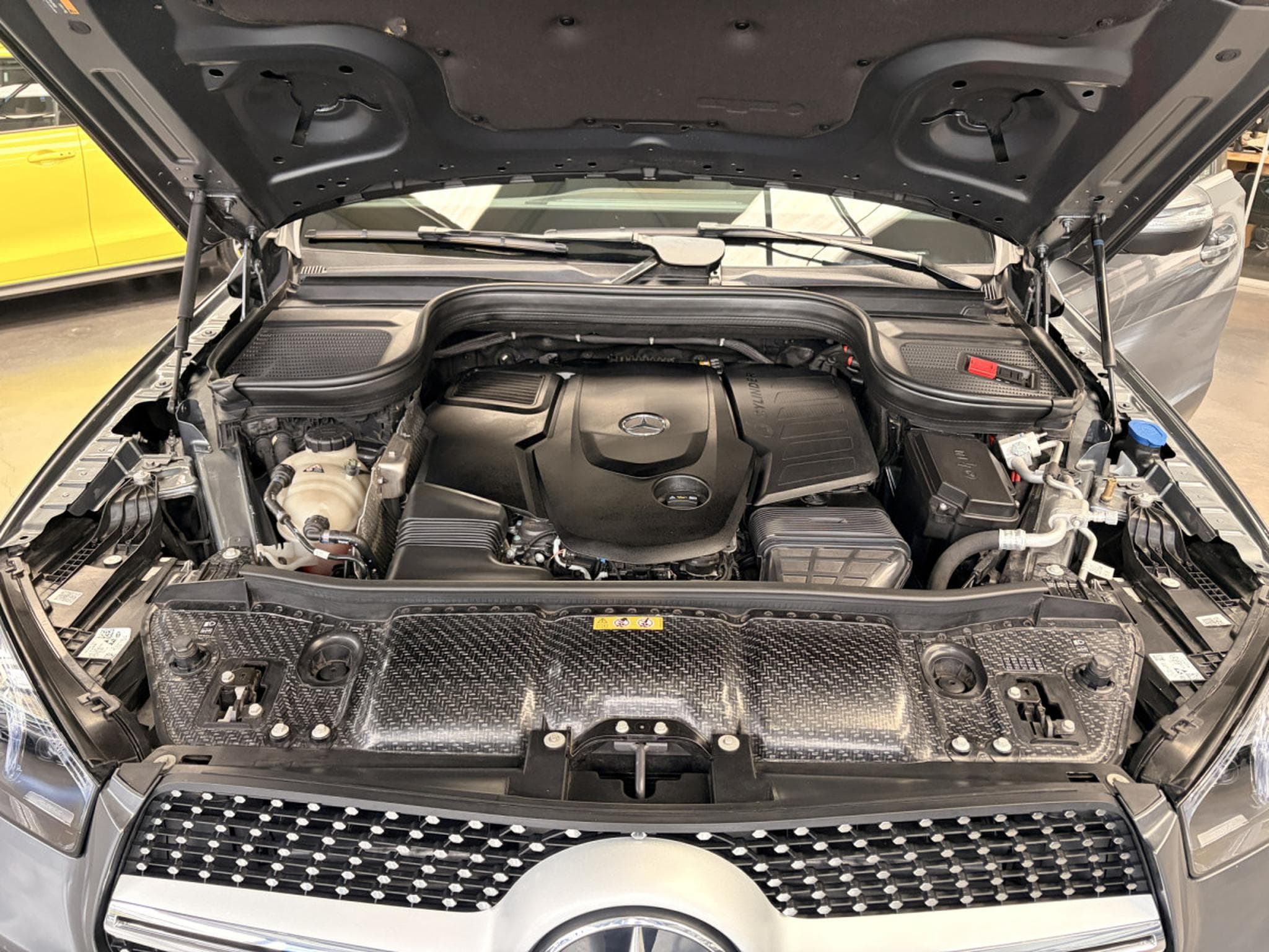 Mercedes GLE 350 Coupé AMG BURMESTER (2024) - Photo 8