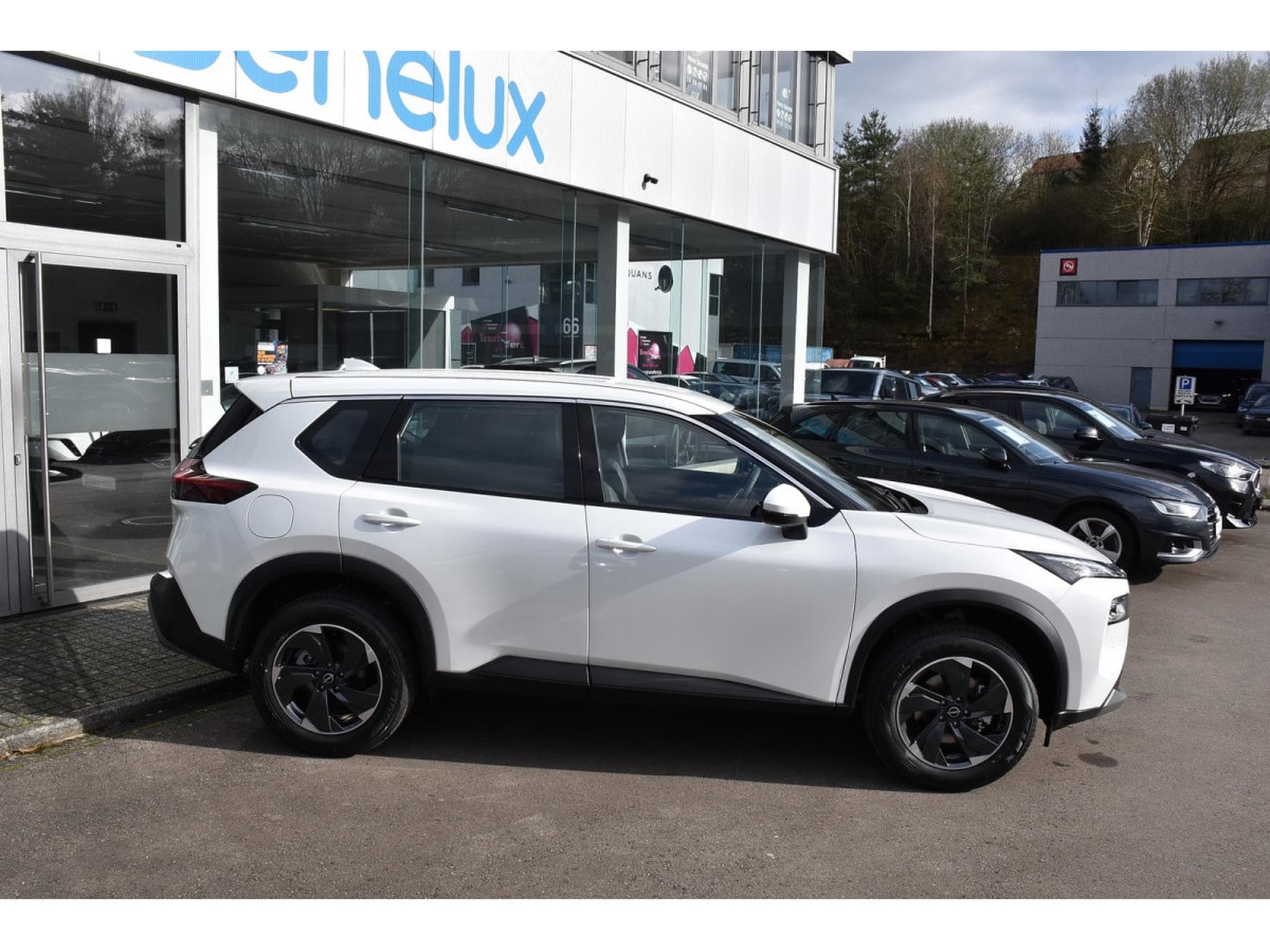 Nissan X-Trail 1.5 MHEV X-Tronic 7PL. SG CHFF ACC LANE SIDE CAM NEUF (2026) - Photo 3