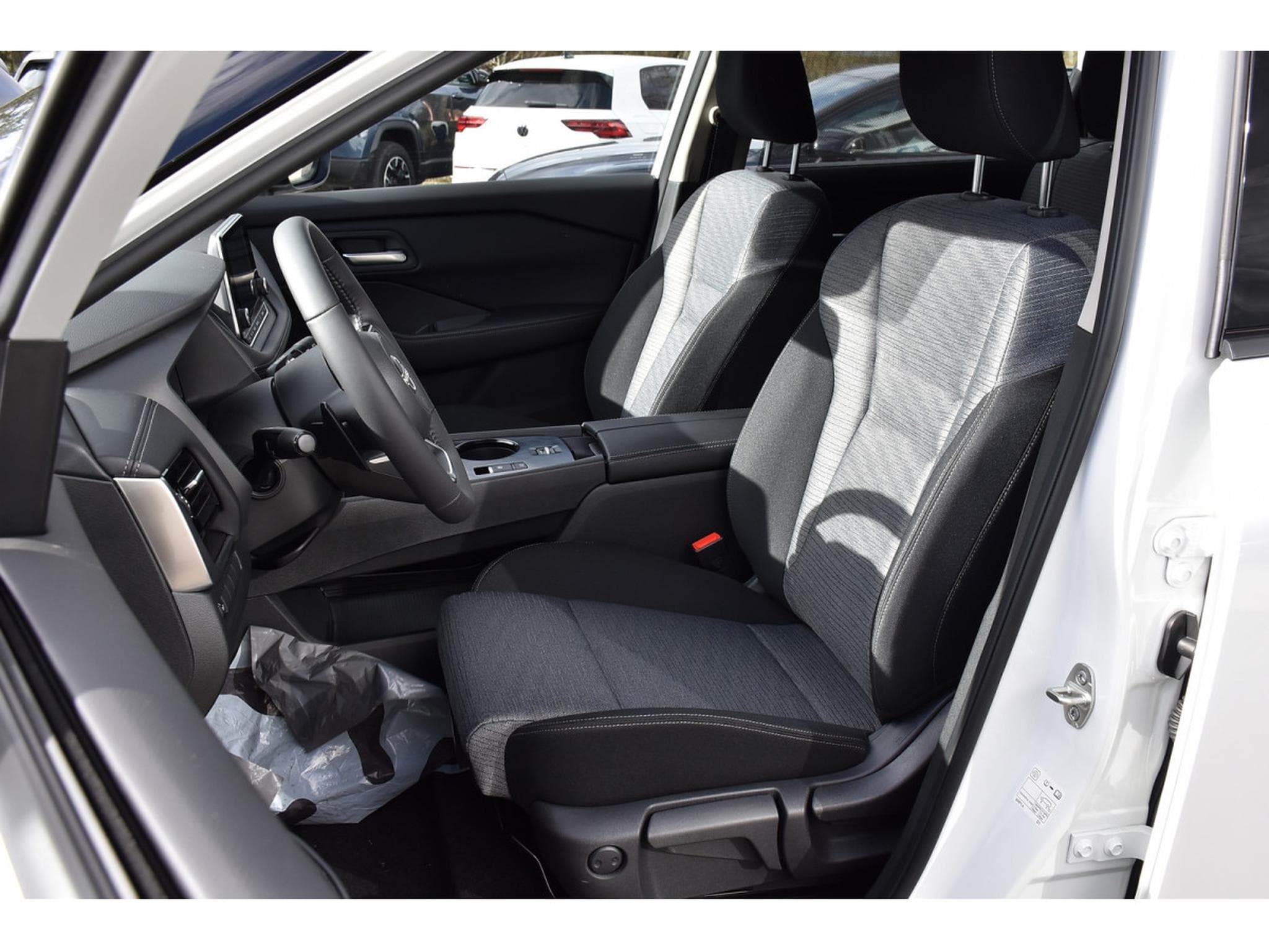 Nissan X-Trail 1.5 MHEV X-Tronic 7PL. SG CHFF ACC LANE SIDE CAM NEUF (2026) - Photo 6