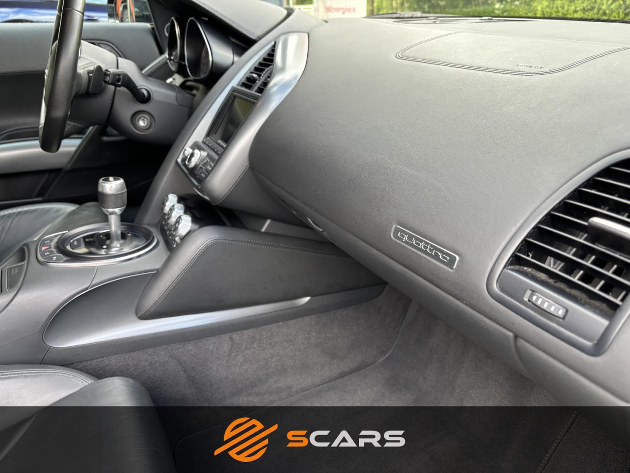 Audi R8 4.2 V8 Quattro 420cv CARBON (2008) - Photo 18