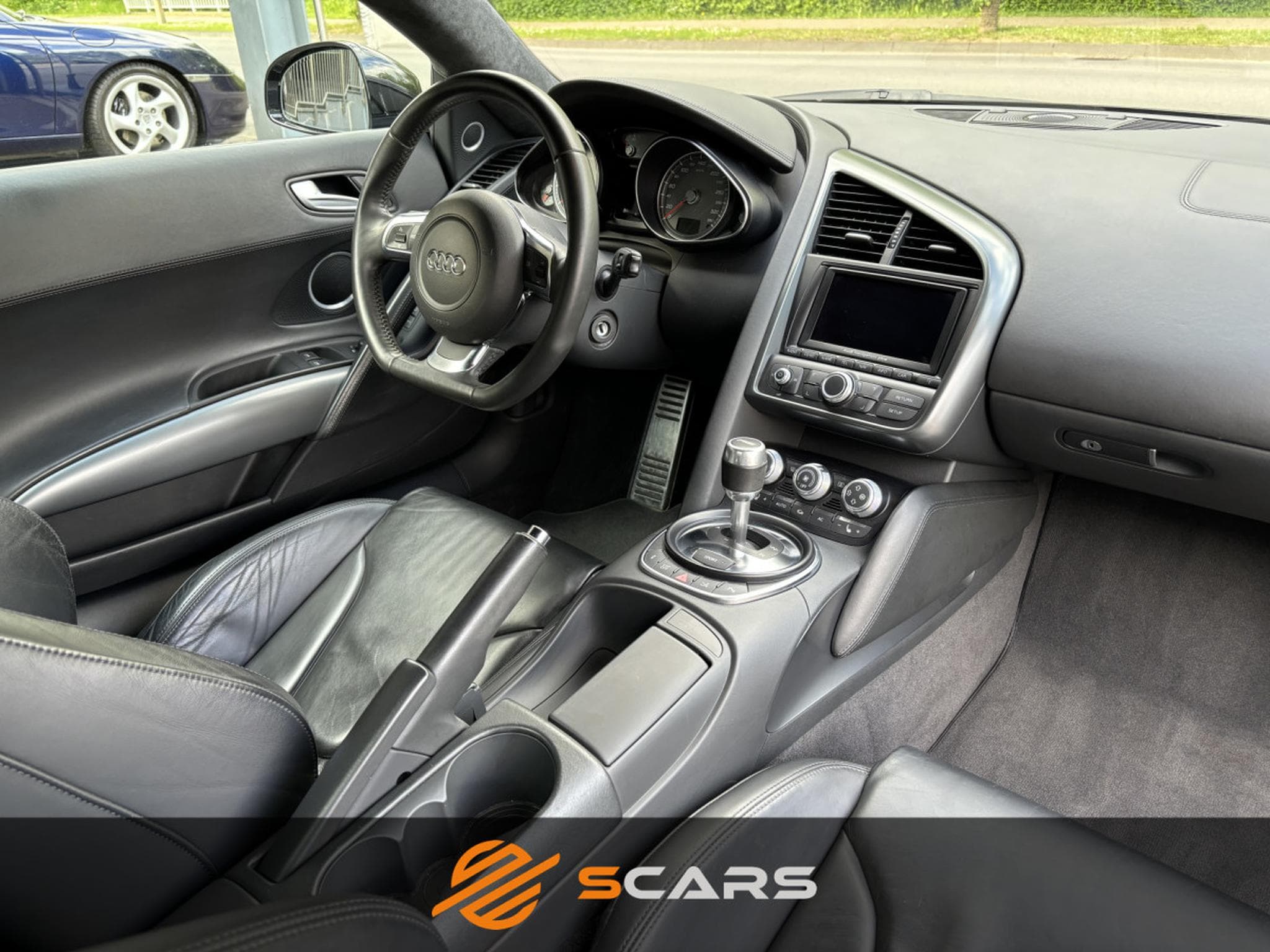 Audi R8 4.2 V8 Quattro 420cv CARBON (2008) - Photo 9
