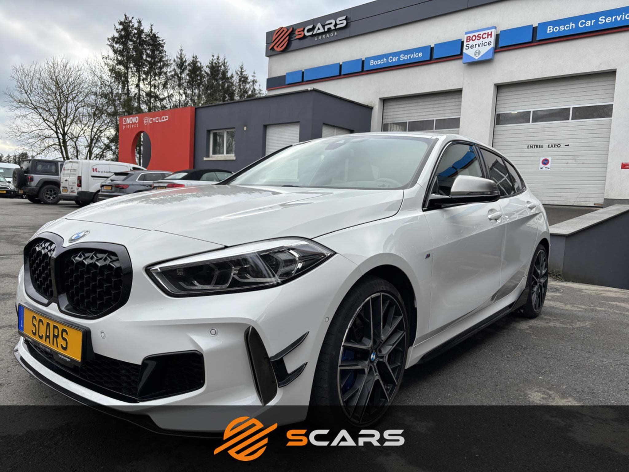 BMW M135 XDrive 306cv AéroKit Pack M (2019) - Photo 1