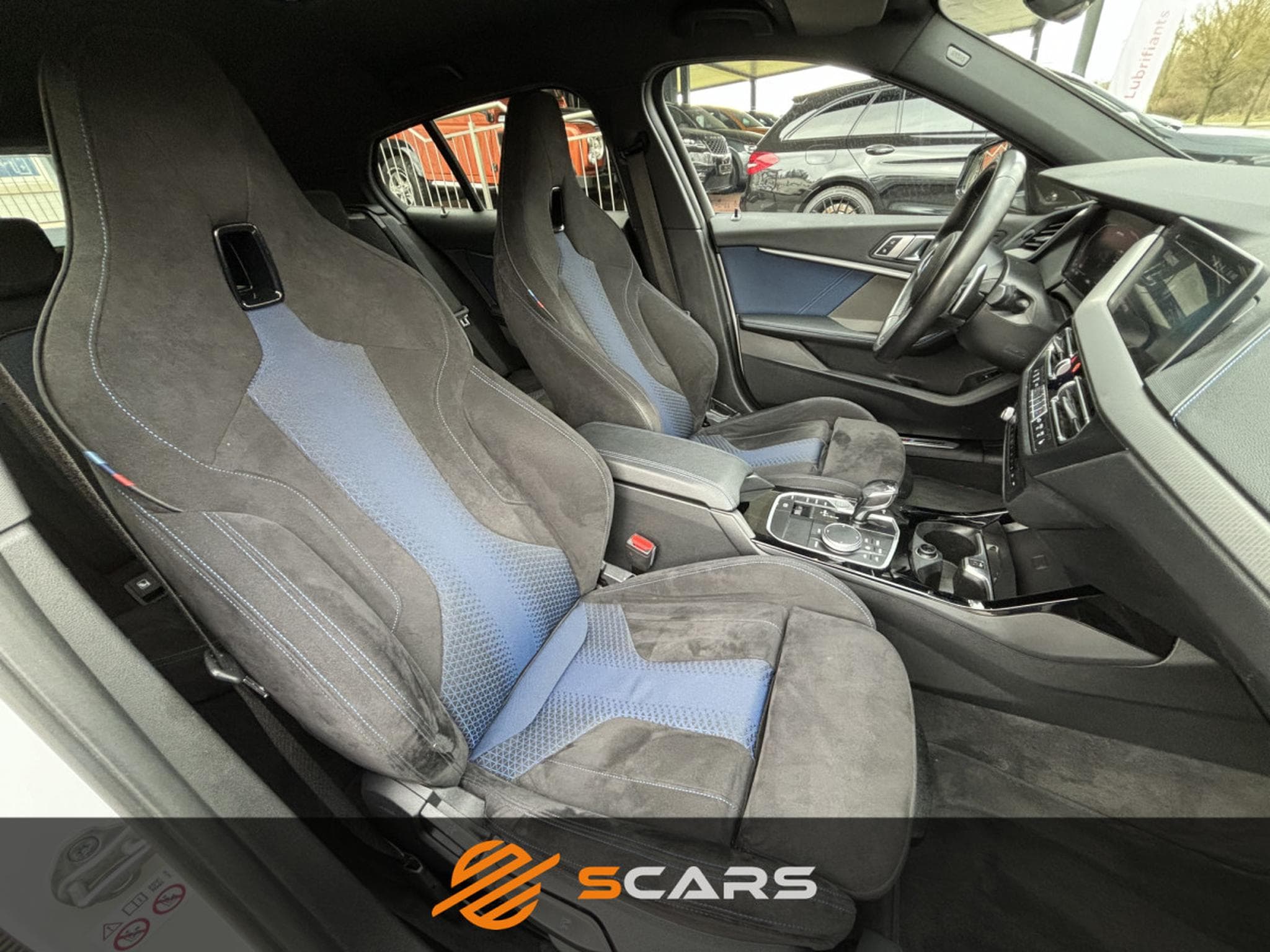 BMW M135 XDrive 306cv AéroKit Pack M (2019) - Photo 12