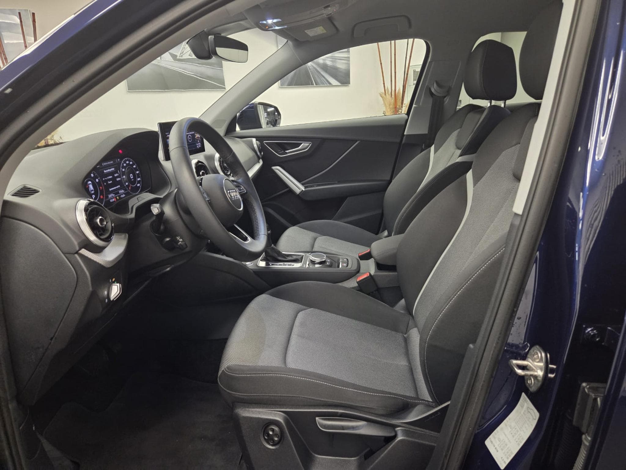 Audi Q2 S line 150 CV / 110 kW S troinc (2023) - Photo 3