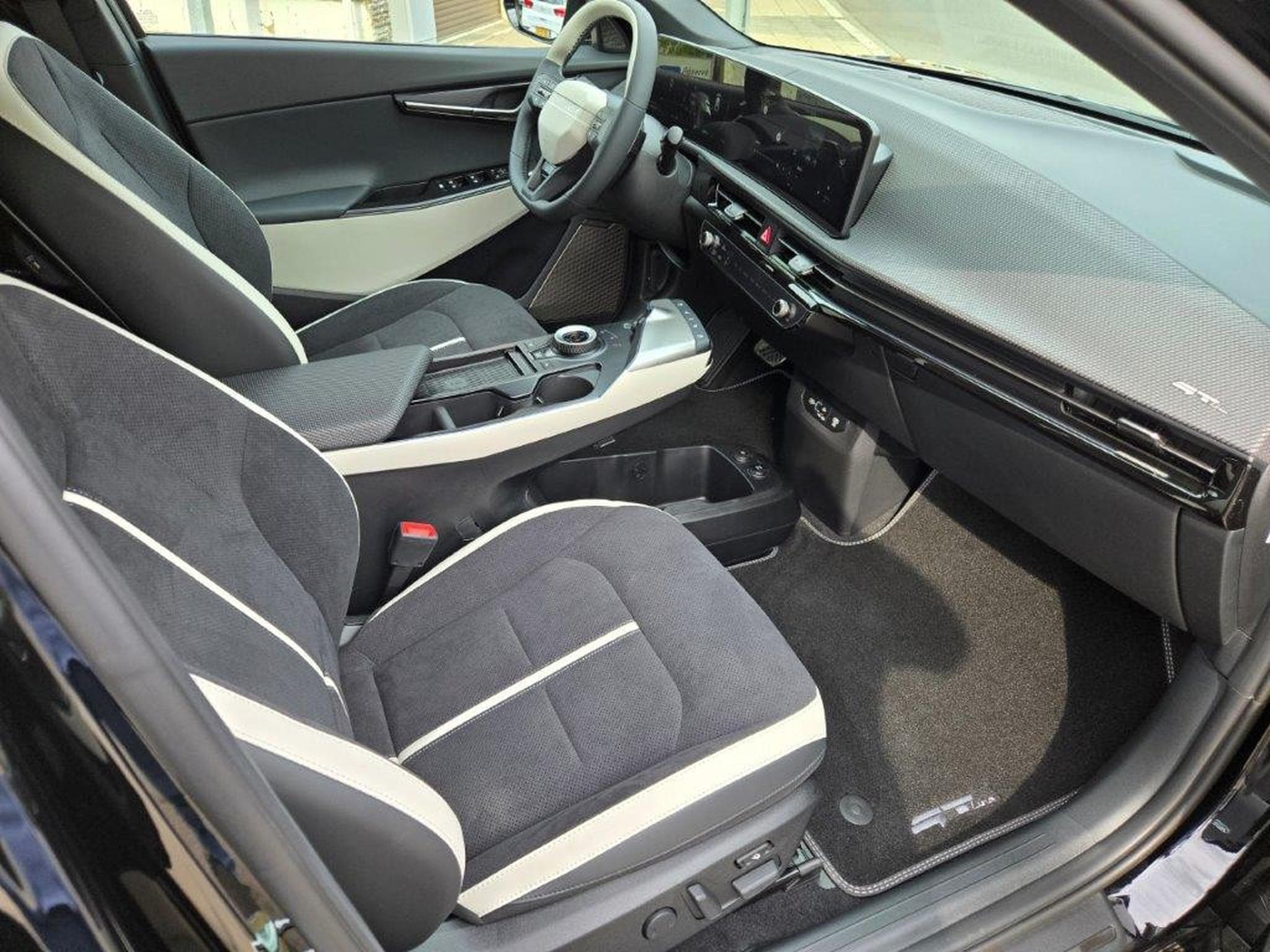 Kia EV6 GT Line 84,0 kWh RWD (2025) - Foto 8