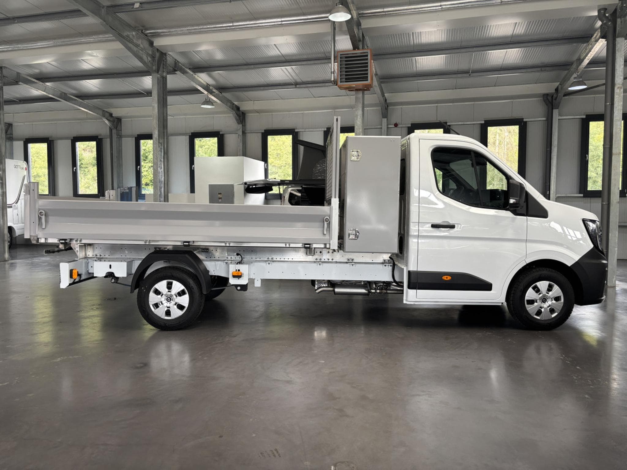 Renault Master 2.0 dCi 150ch BENNE BASCULANTE (2026) - Photo 2