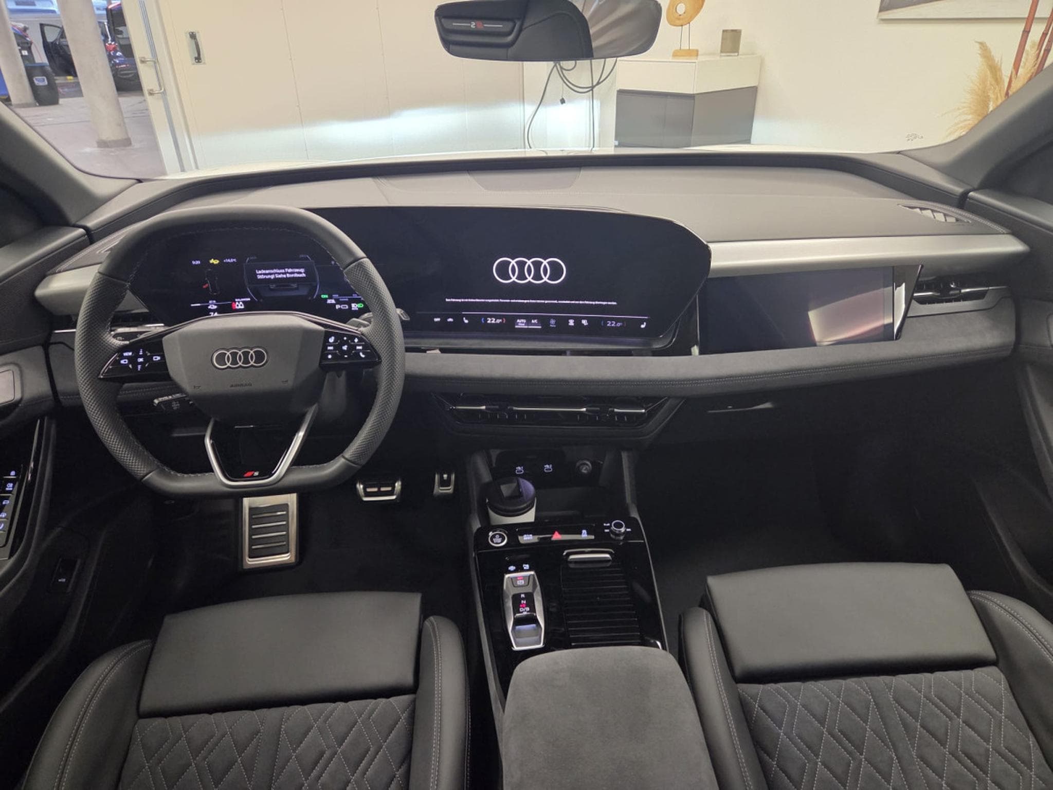 Audi Q6 e-tron SUV e-tron quattro S Line 390 CV / 285 kW (2026) - Photo 5