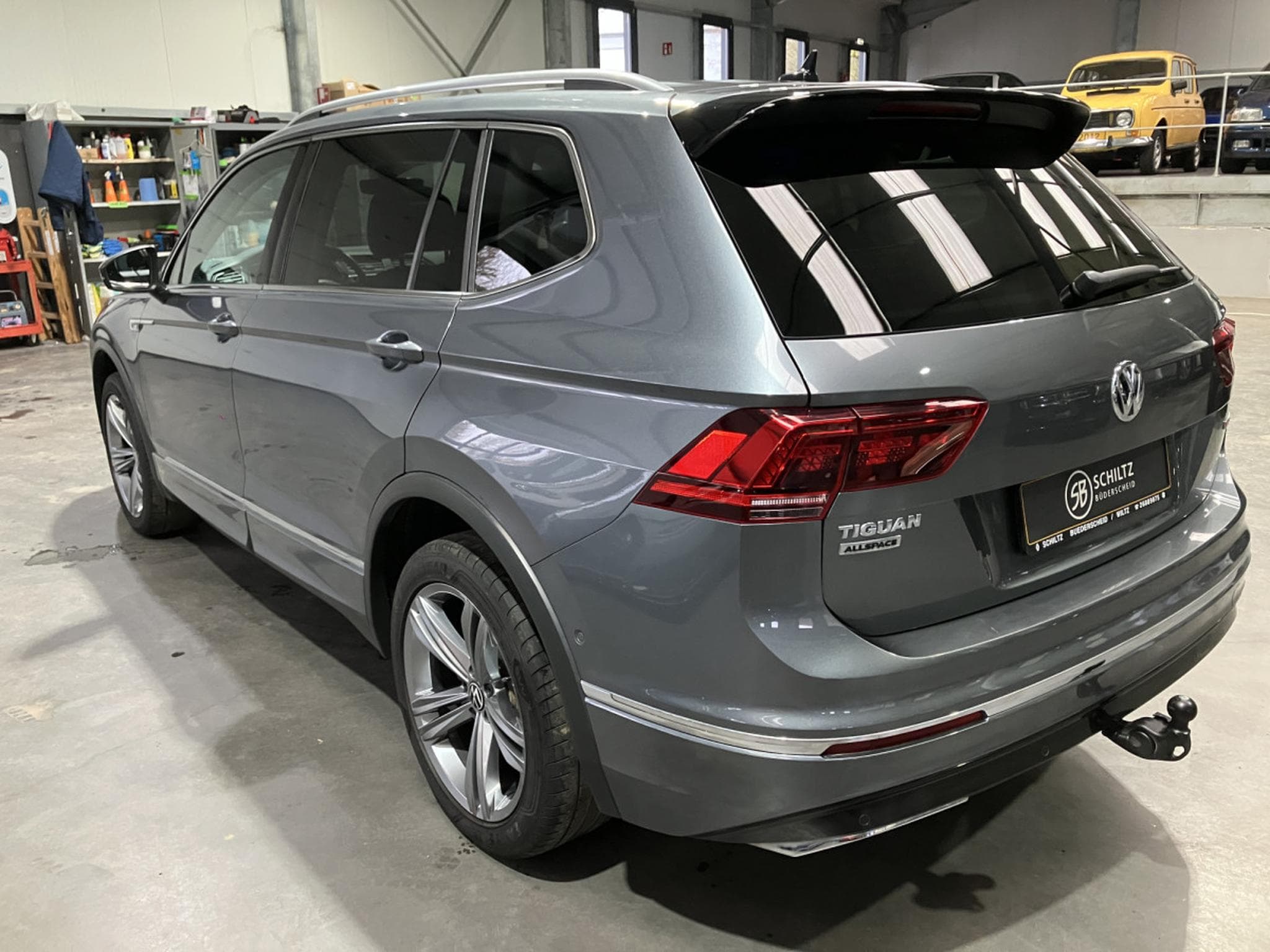 VW Tiguan 2.0 TDI 4Motion 7 Seats (2022) - Photo 5