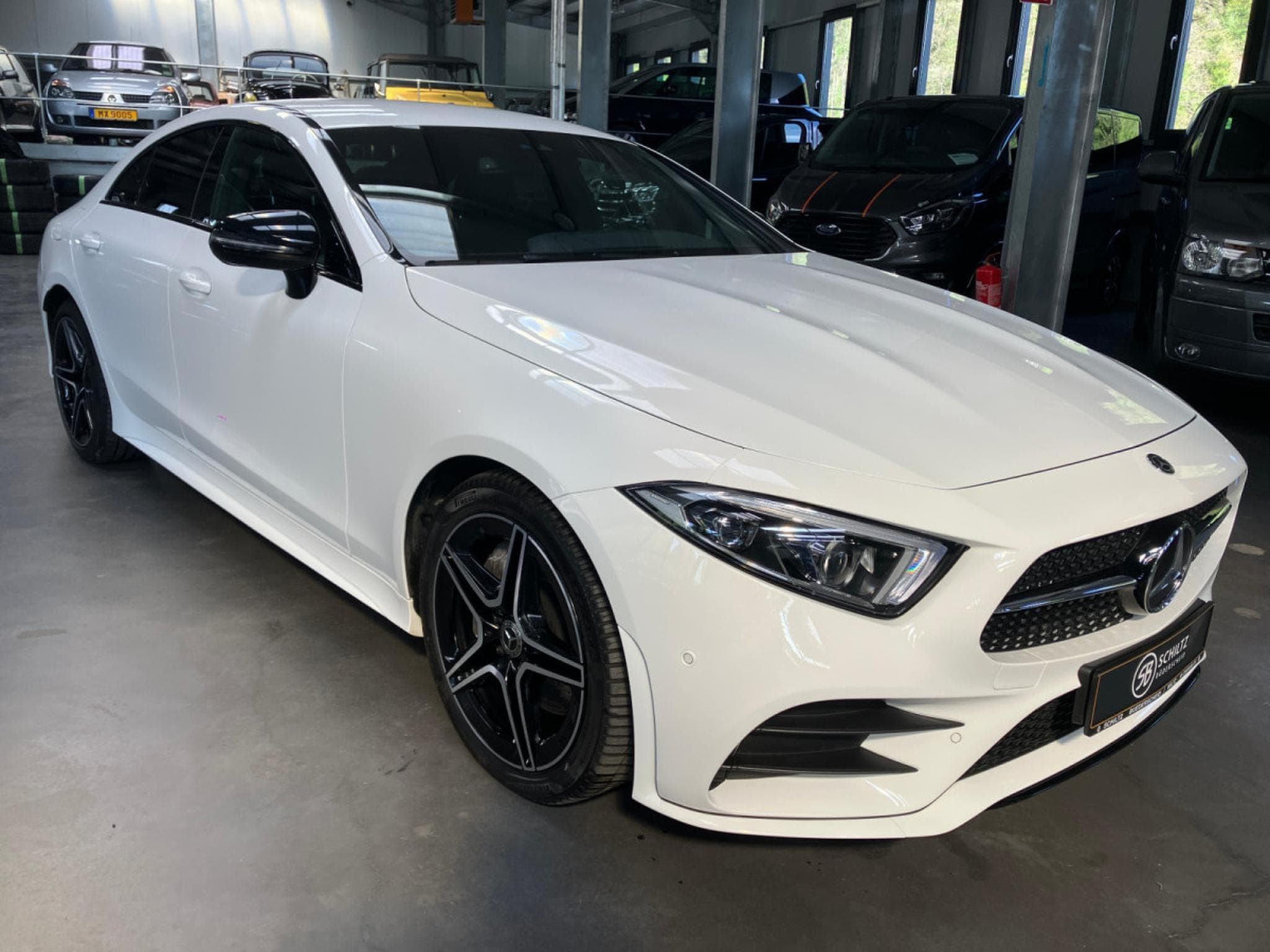 Mercedes CLS 300 Coupé AMG-Line (2019) - Photo 1