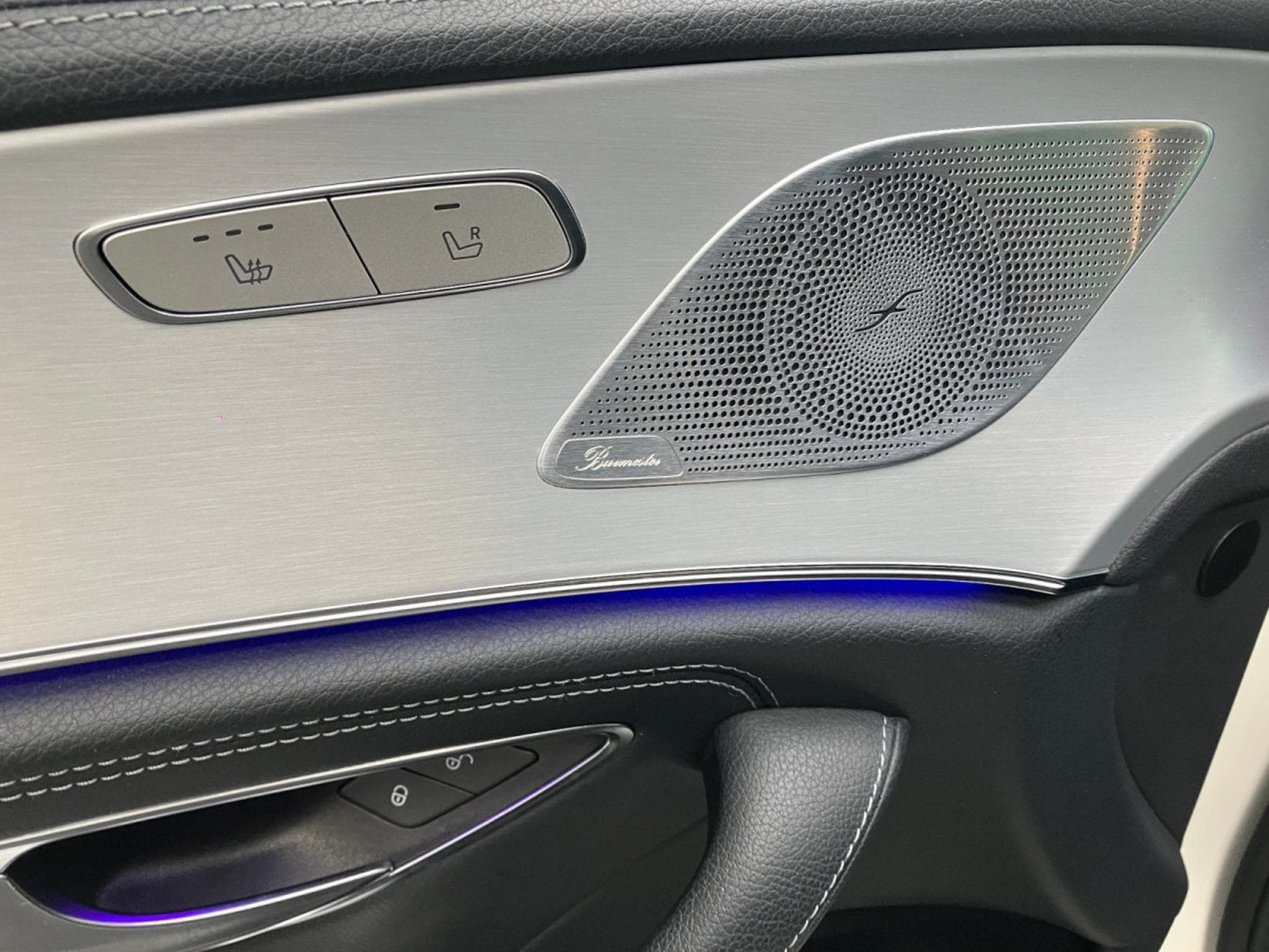 Mercedes CLS 300 Coupé AMG-Line (2019) - Photo 10