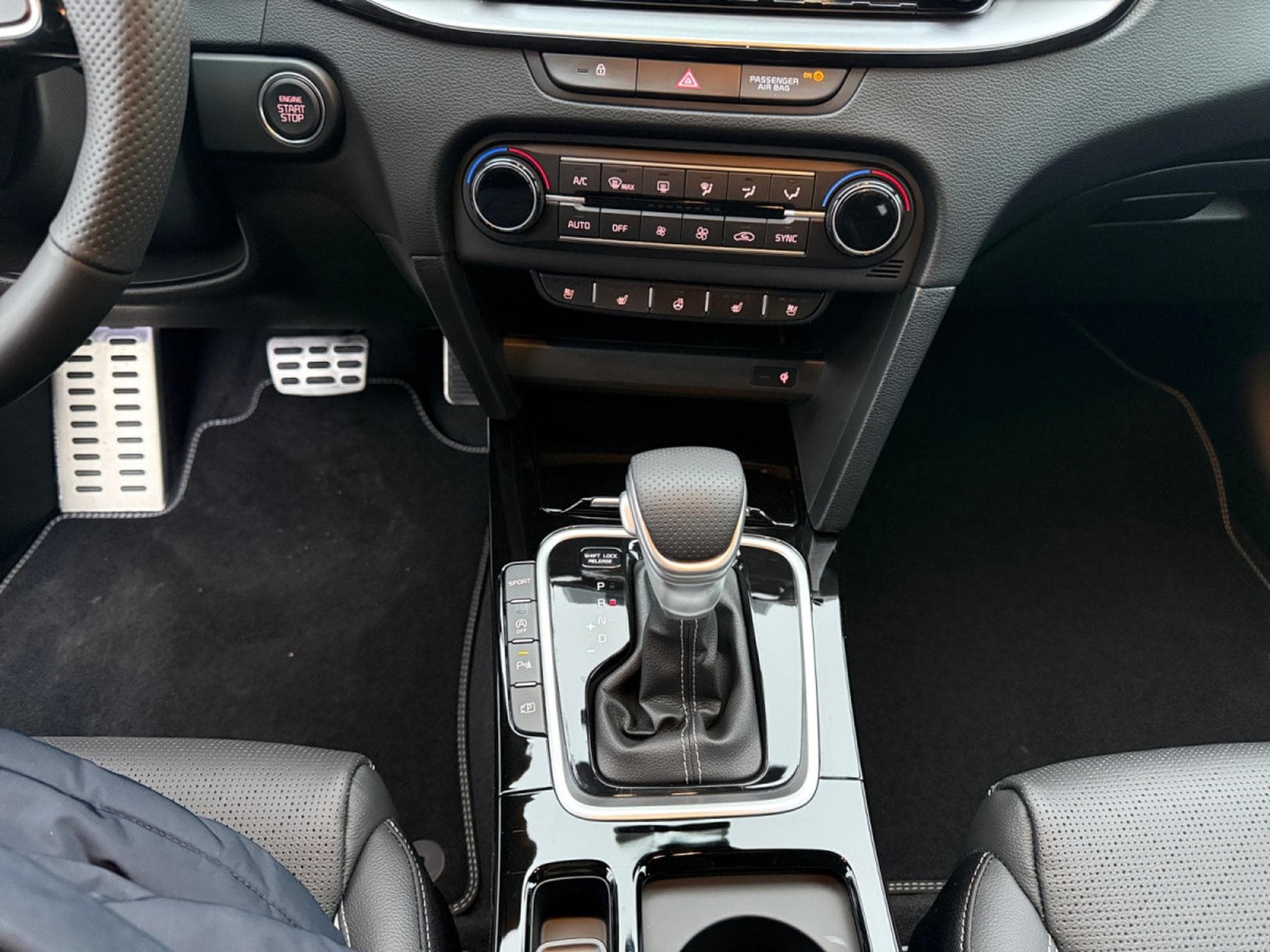 Kia XCeed GT Line 1.5T 140 DCT (2025) - Photo 15