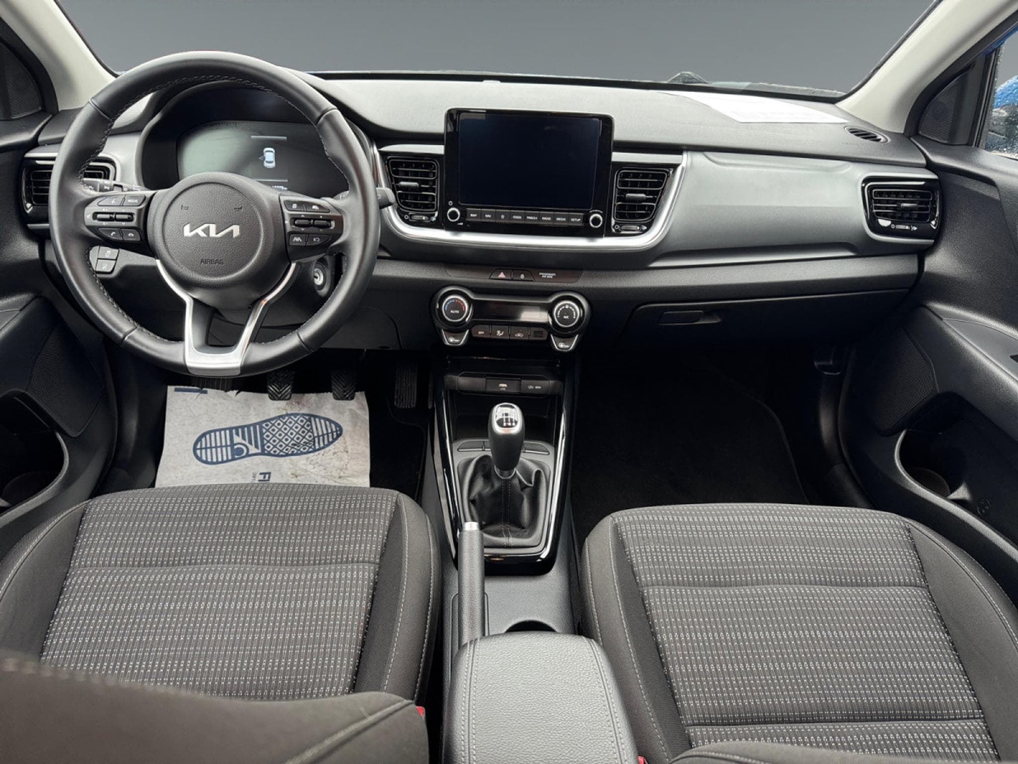 Kia Stonic Pulse 1.0T ISG (2024) - Photo 12