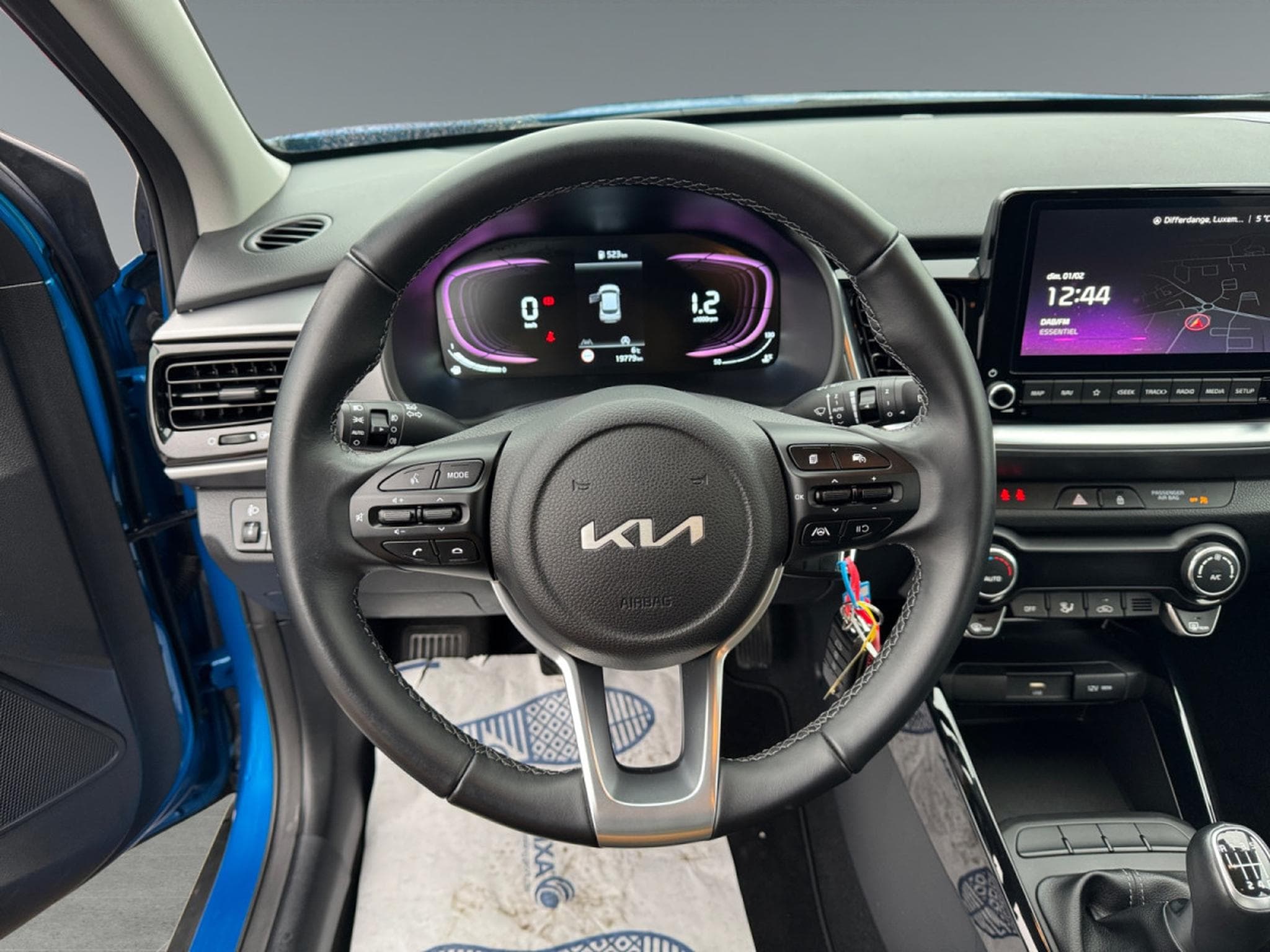 Kia Stonic Pulse 1.0T ISG (2024) - Photo 13