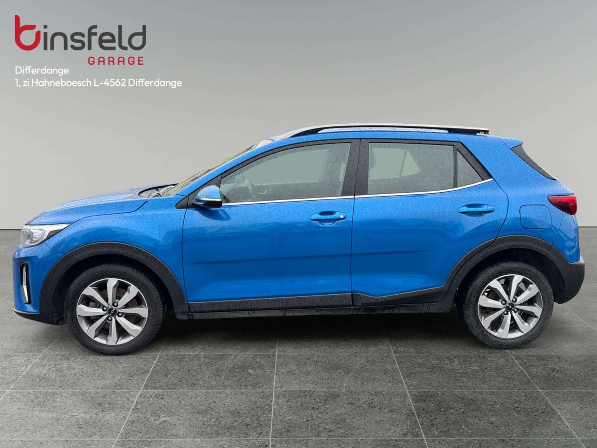 Kia Stonic Pulse 1.0T ISG (2024) - Photo 2