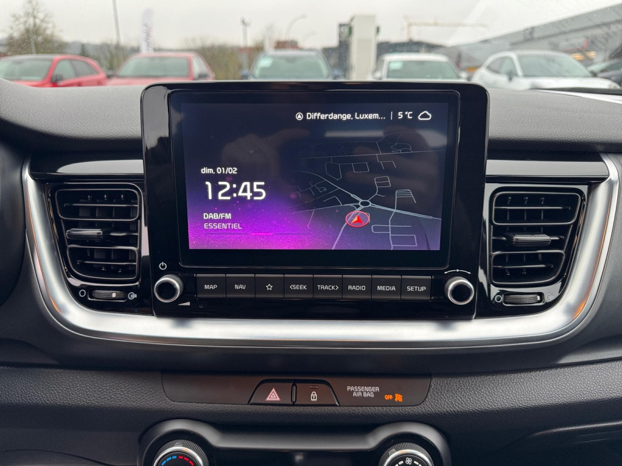 Kia Stonic Pulse 1.0T ISG (2024) - Photo 20
