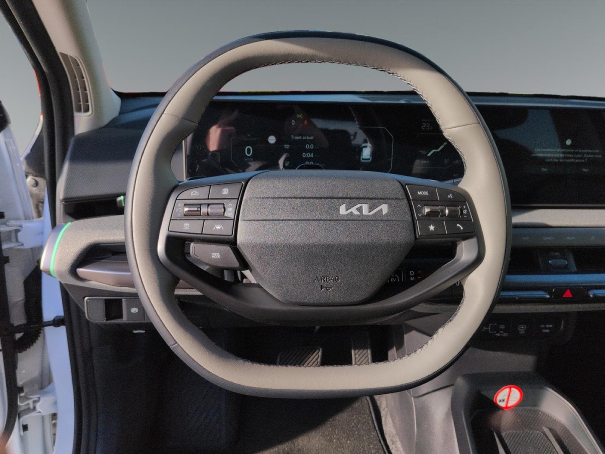 Kia EV4 Business Plus 81,4 kWh FWD (2025) - Foto 13