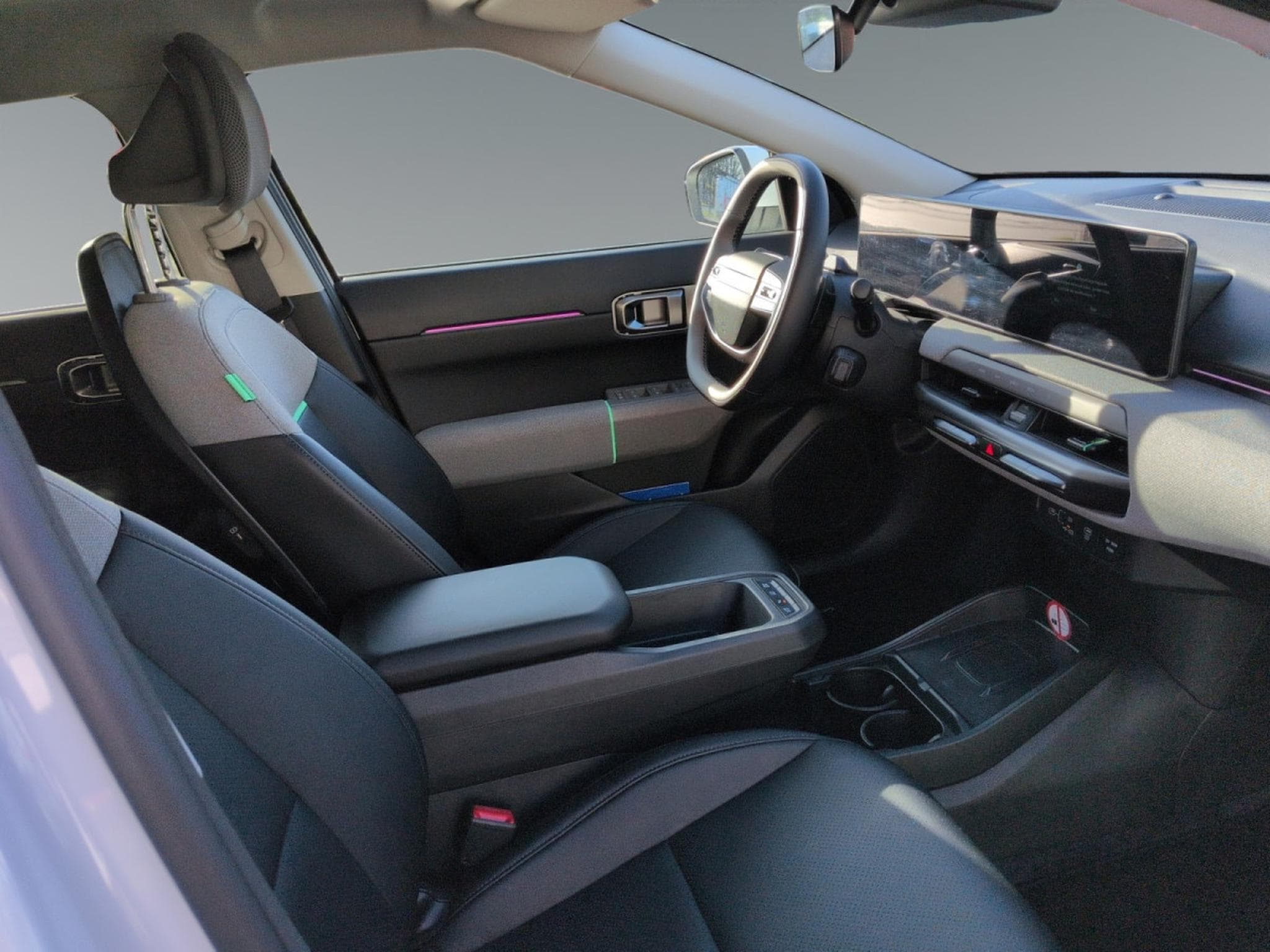 Kia EV4 Business Plus 81,4 kWh FWD (2025) - Photo 18