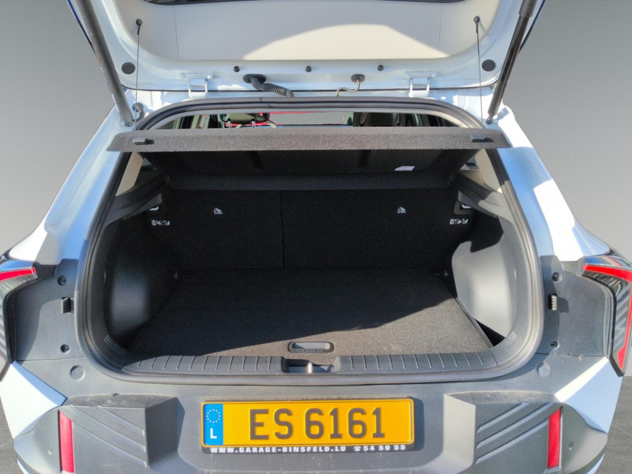 Kia EV4 Business Plus 81,4 kWh FWD (2025) - Photo 19