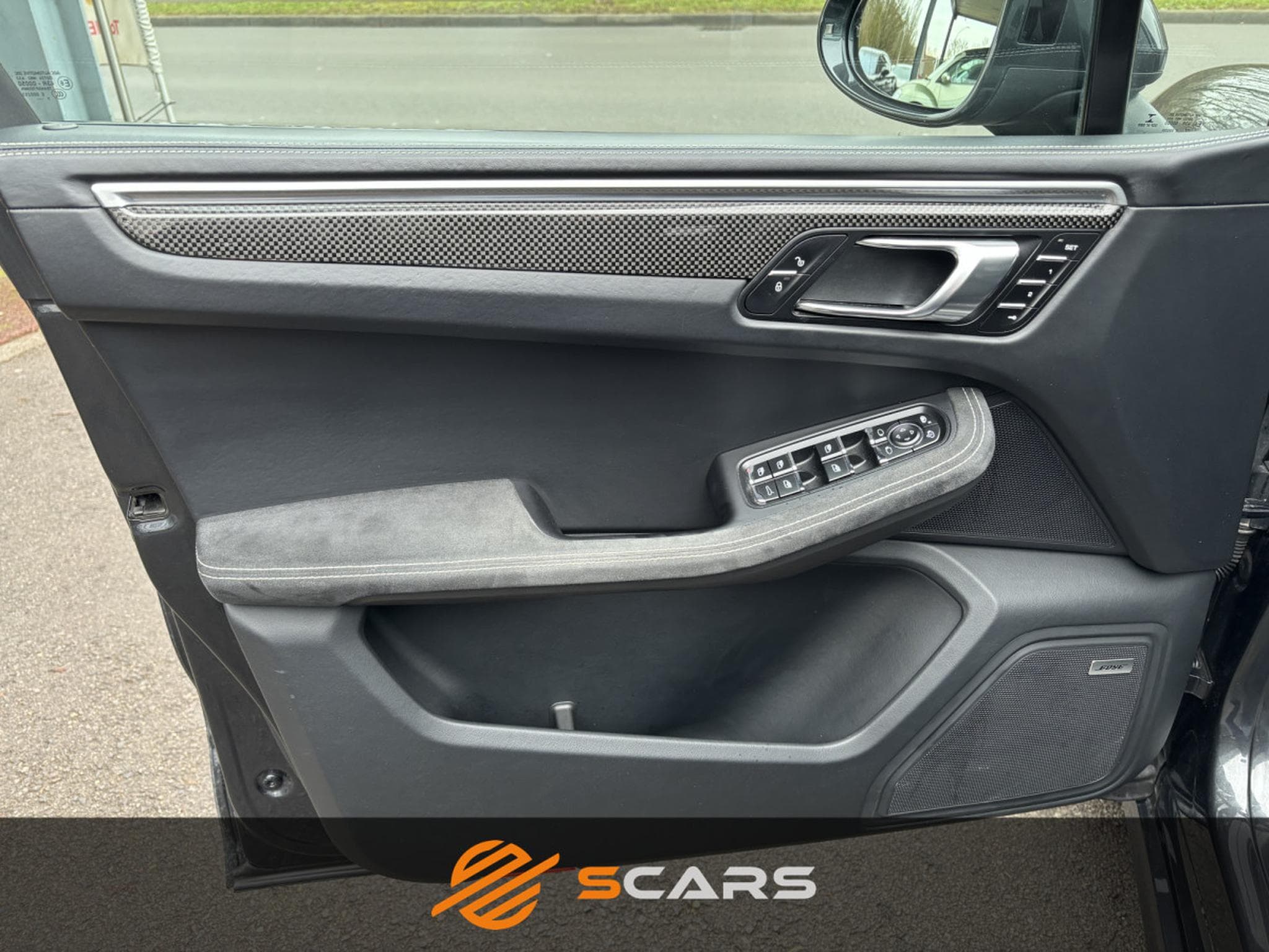 Porsche Macan GTS 3.0 Bi-Turbo 360cv (2017) - Photo 11