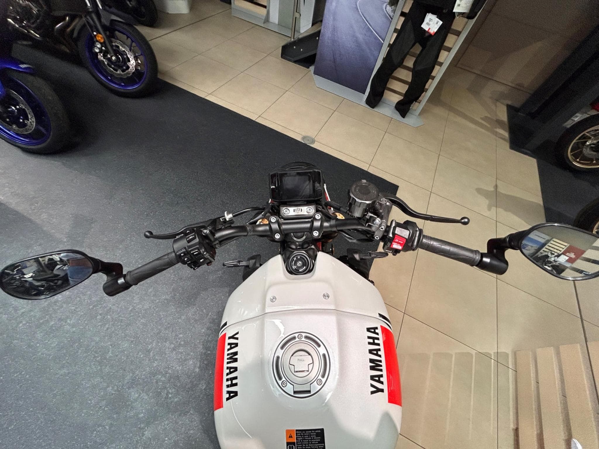 Yamaha XSR Legend Red (2024) - Foto 8