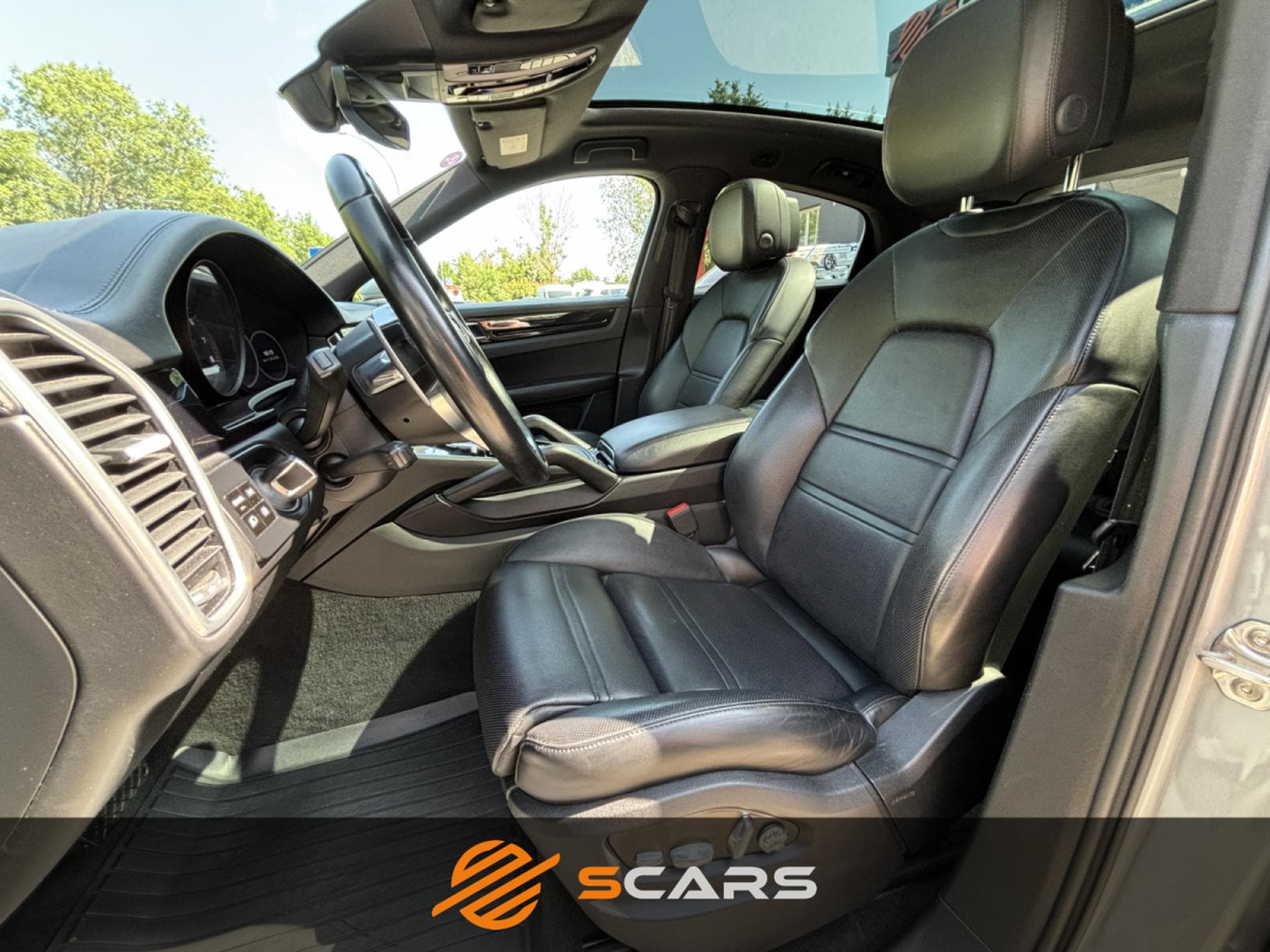 Porsche Cayenne Coupé 3.0 V6 Turbo 340cv (2020) - Photo 6