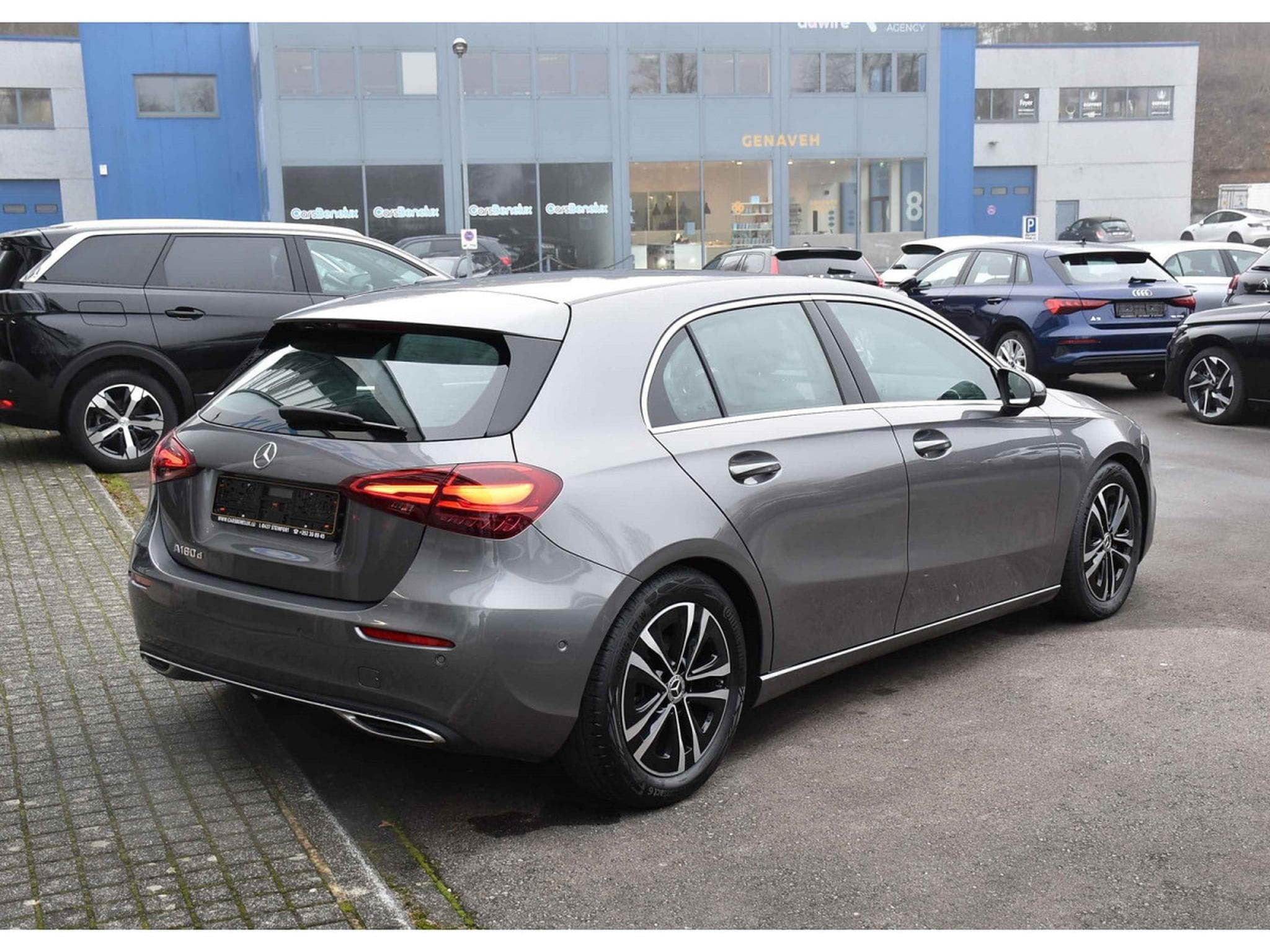 Mercedes A 180 CDI Progressive 8G-DCT CUIR GPS LANE CAM 1° MAIN (2024) - Foto 4