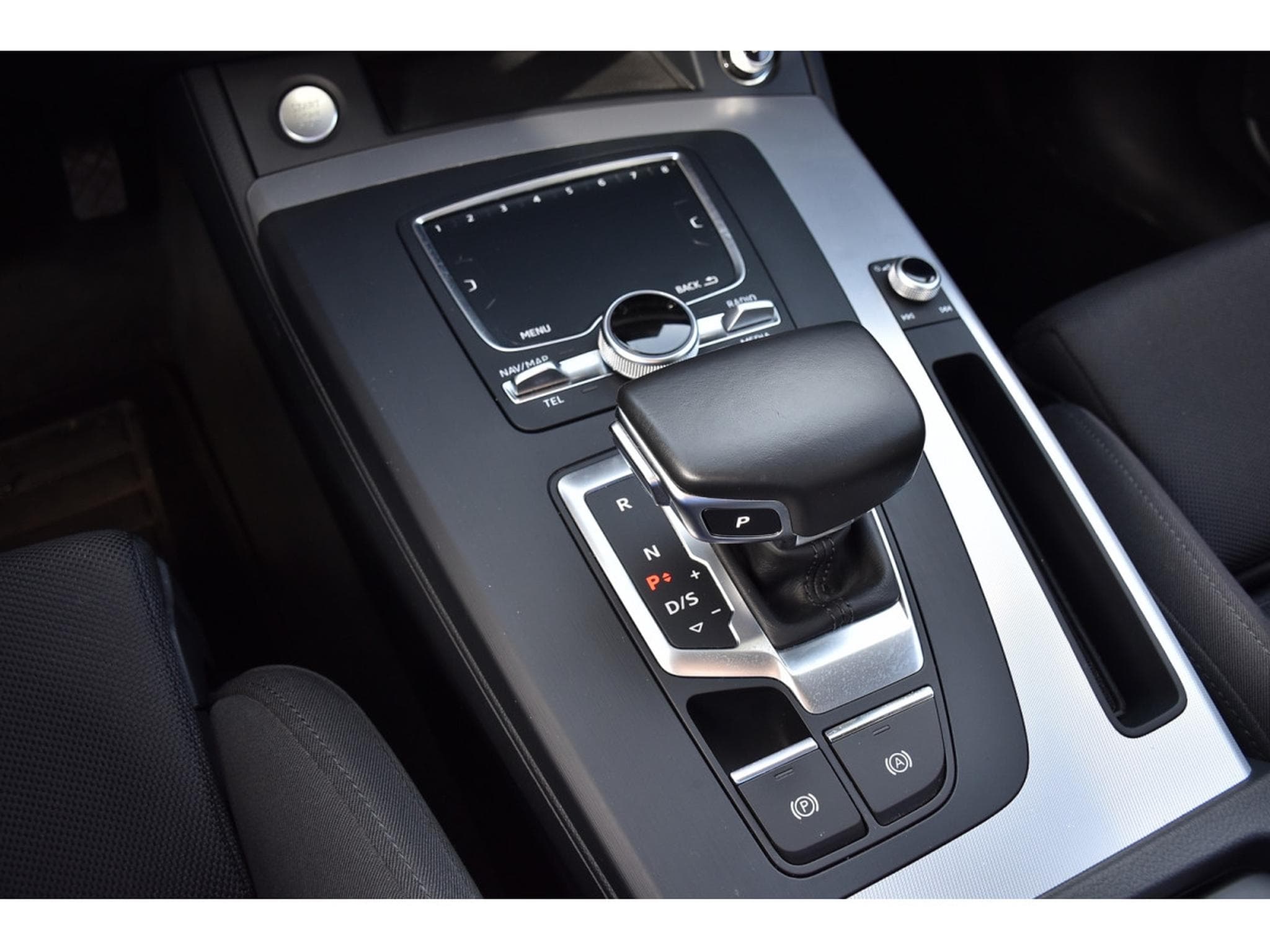 Audi Q5 2.0 TDI Quattro Sport S-Tronic ACC SIDE CHFF ADD MATRIX CAM (2019) - Photo 18