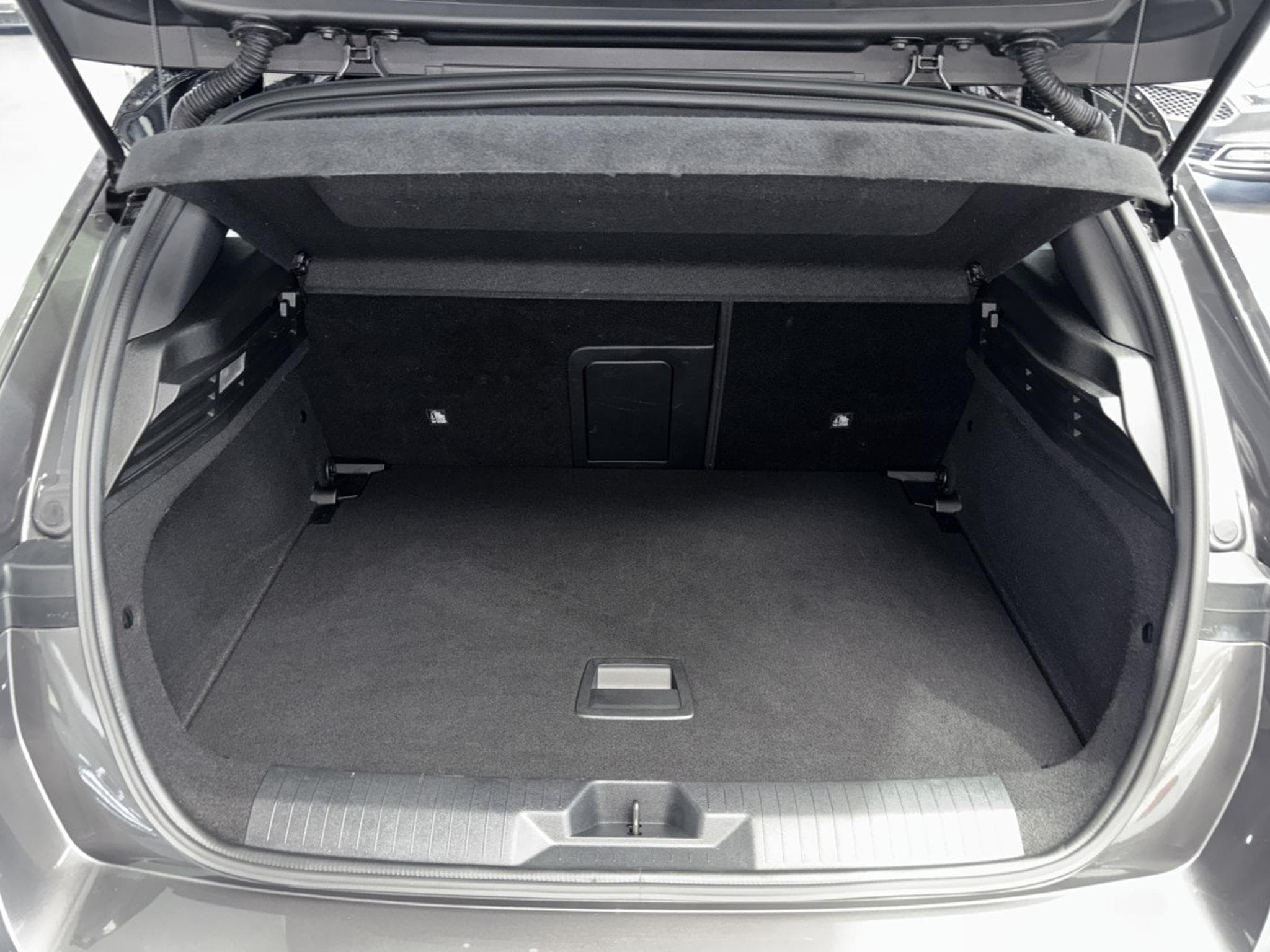 Opel Astra 1.5 GS Autom (2024) - Foto 14