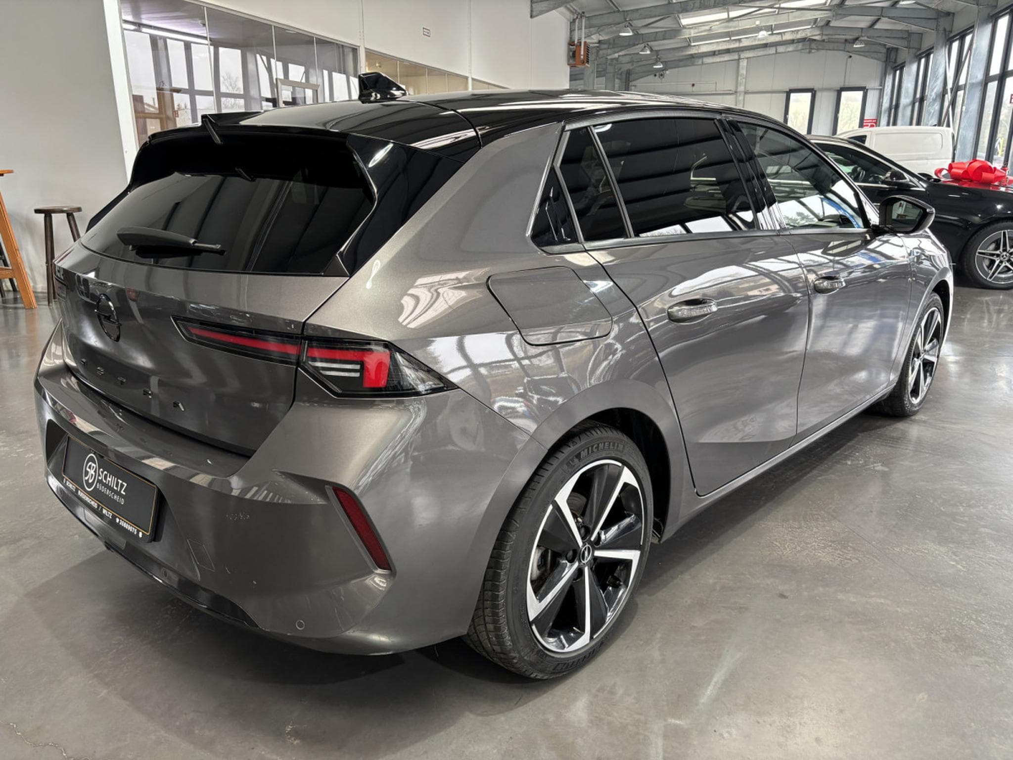 Opel Astra 1.5 GS Autom (2024) - Foto 3