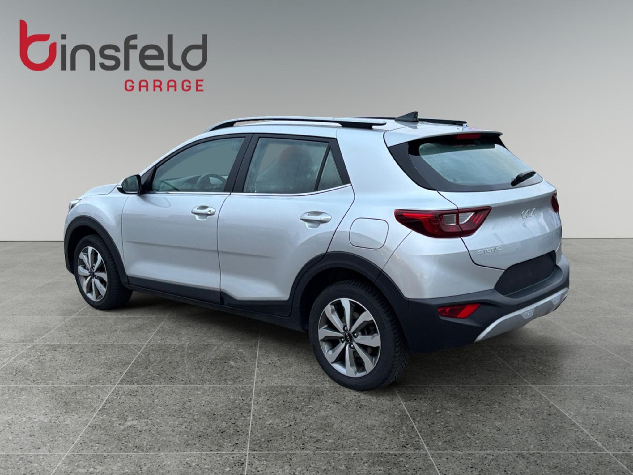 Kia Stonic Pulse 1.0T ISG (2024) - Foto 3
