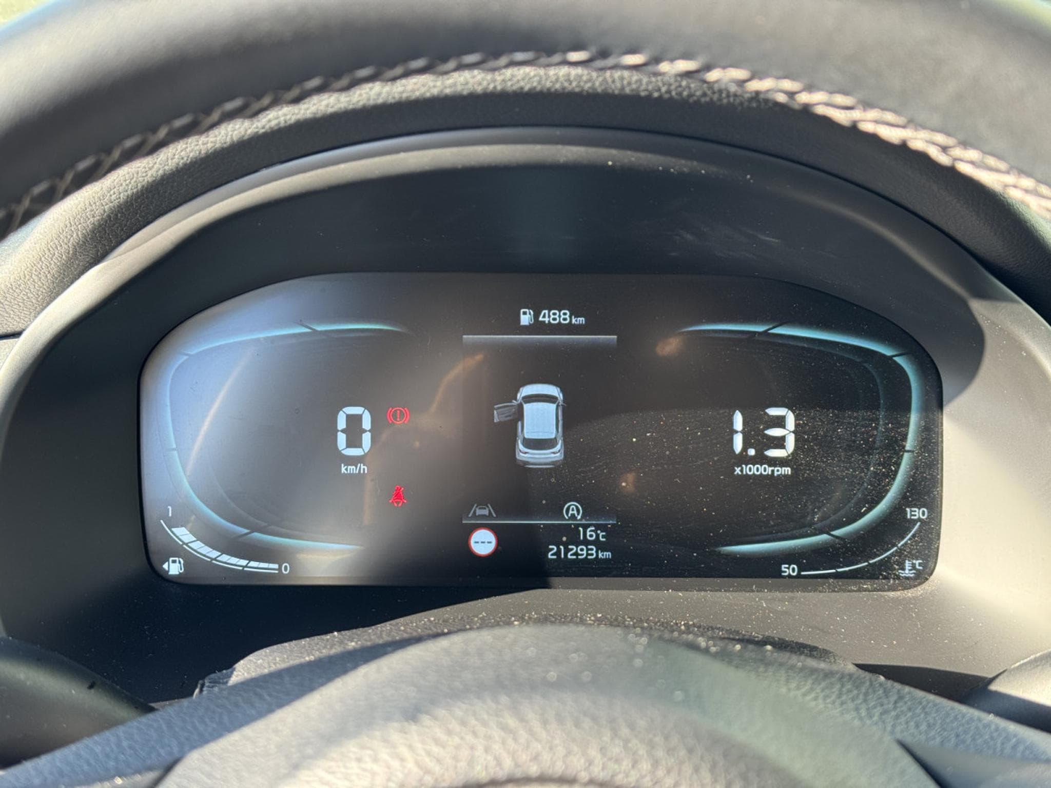 Kia Stonic Pulse 1.0T ISG (2024) - Foto 15