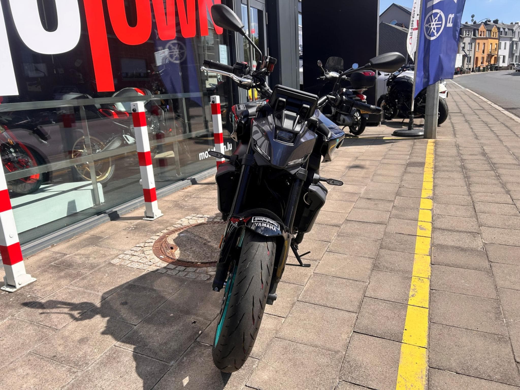 Yamaha MT09 Y-AMT (2025) - Foto 5