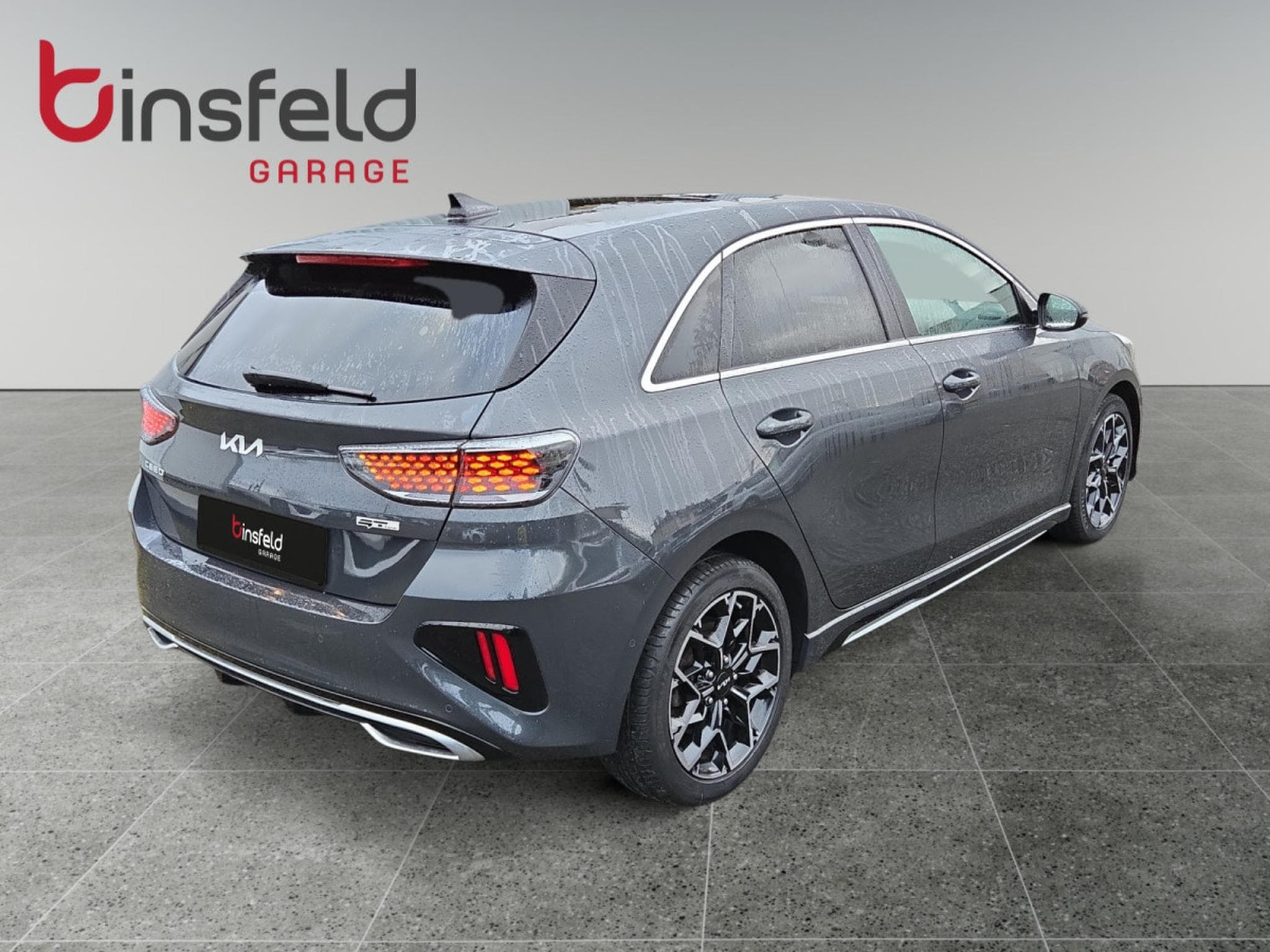 Kia Ceed GT Line 1.6 CRDi 136 MHEV DCT7 (2024) - Photo 5