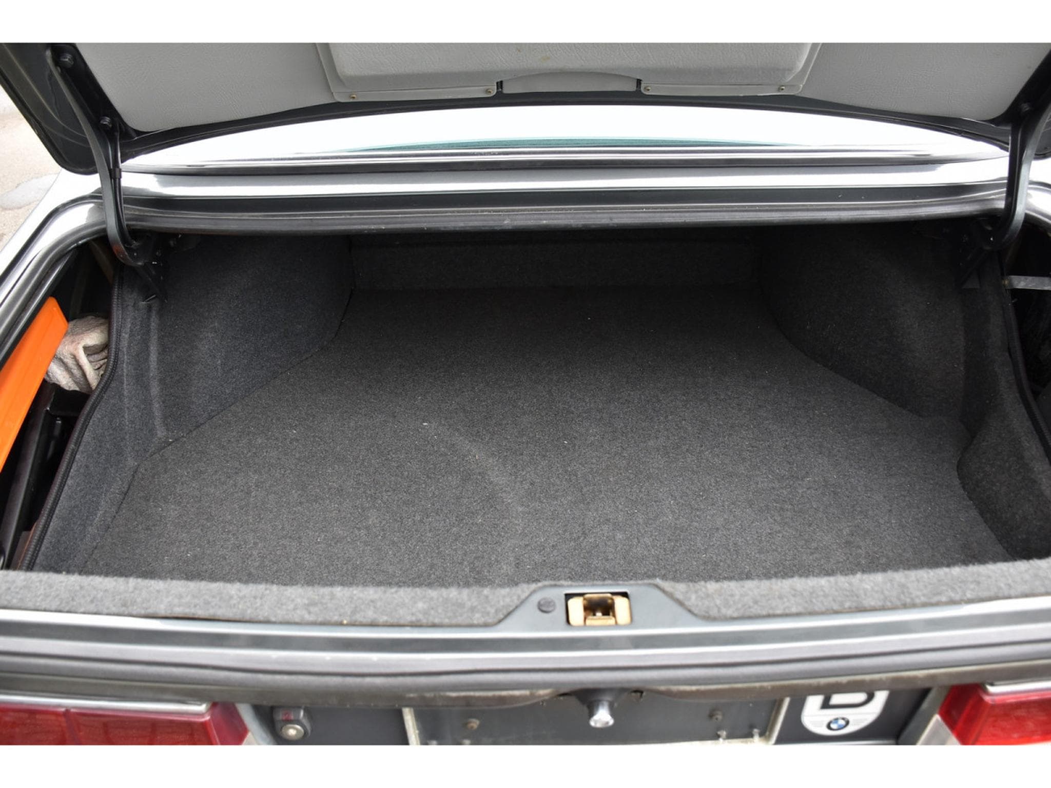 BMW 635 CSI CUIR TOIT OUVRANT REGUL 1° MAIN (1986) - Photo 16