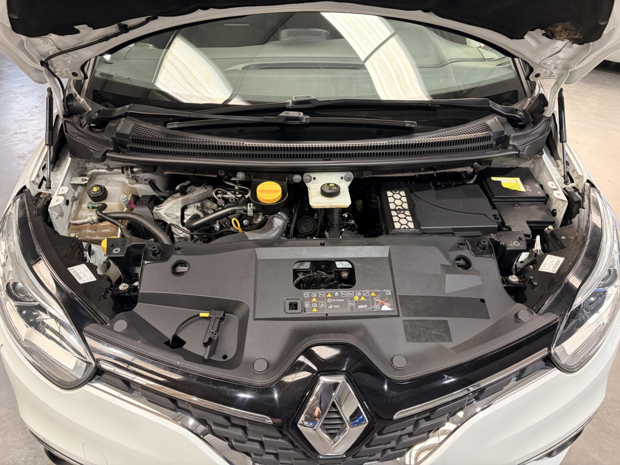 Renault Scenic 1.3 TCe 140HP (2018) - Foto 12