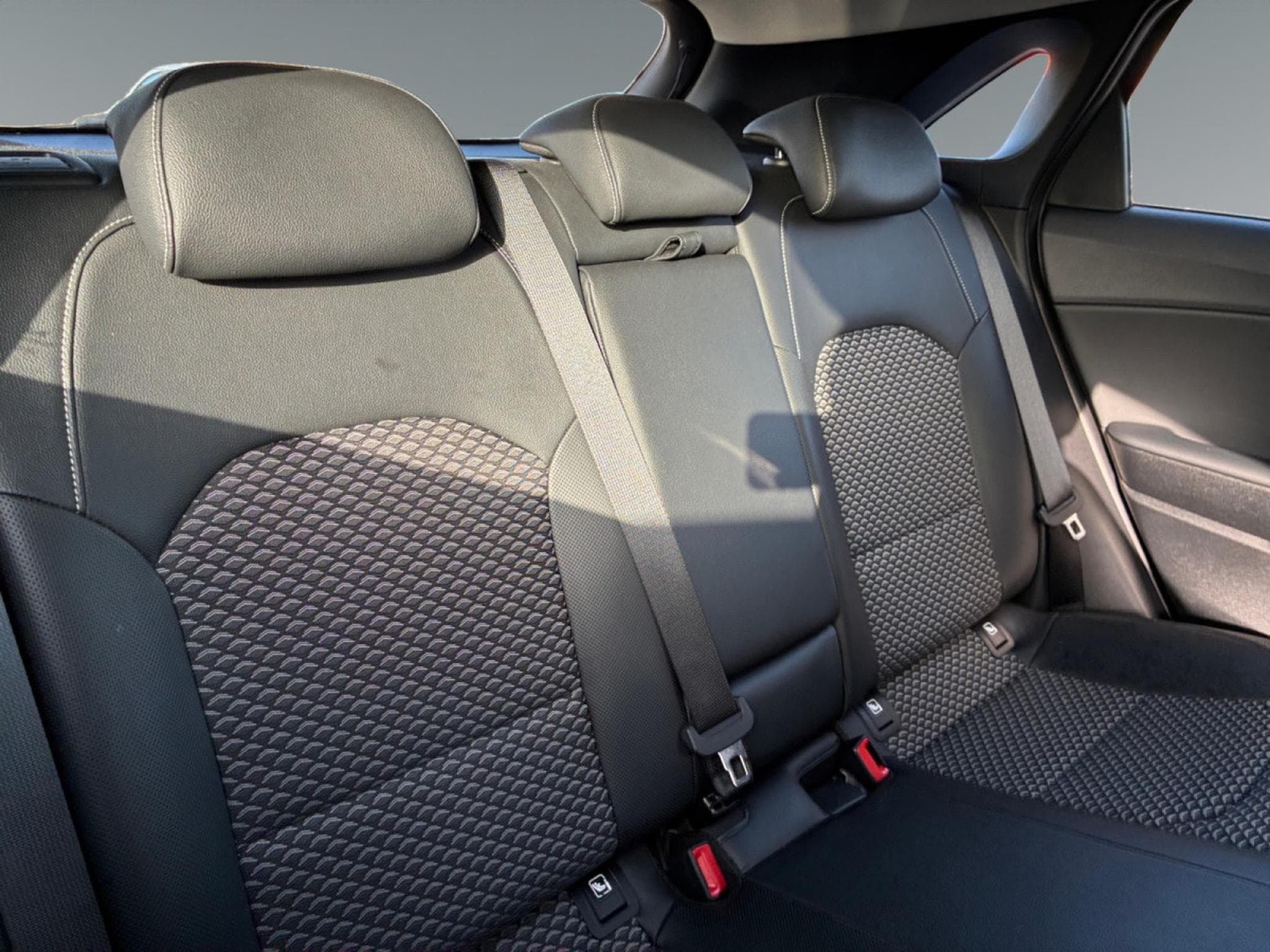 Kia Ceed Pulse 1.0T ISG (2024) - Foto 22