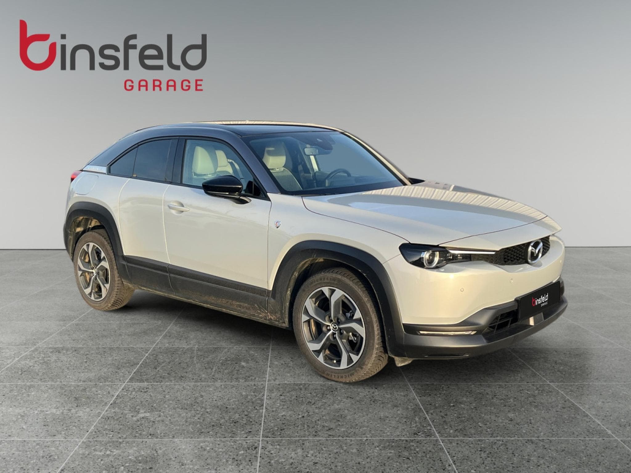 Mazda MX-30 17,8 kWh e-SKYACTIV R-EV 170 hp Makoto Modern Confidence AT (2025) - Photo 7