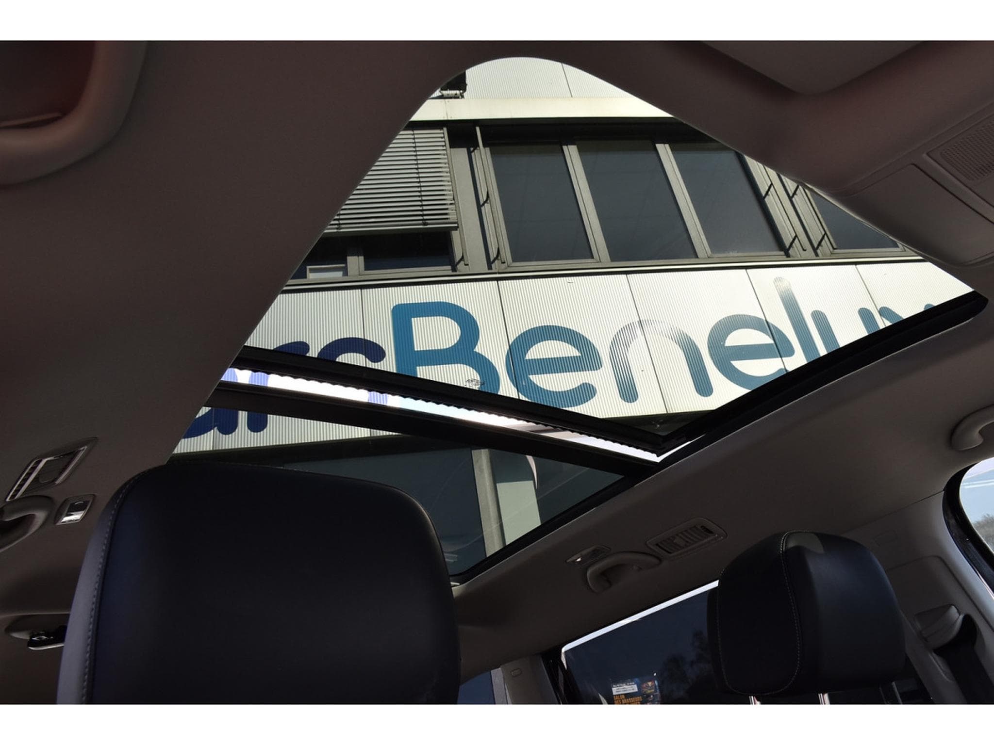 VW Sharan 2.0 TSI Highline DSG 7Pl. CUIR MEM PANO ACC SIDE CHFF ADD (2018) - Photo 10