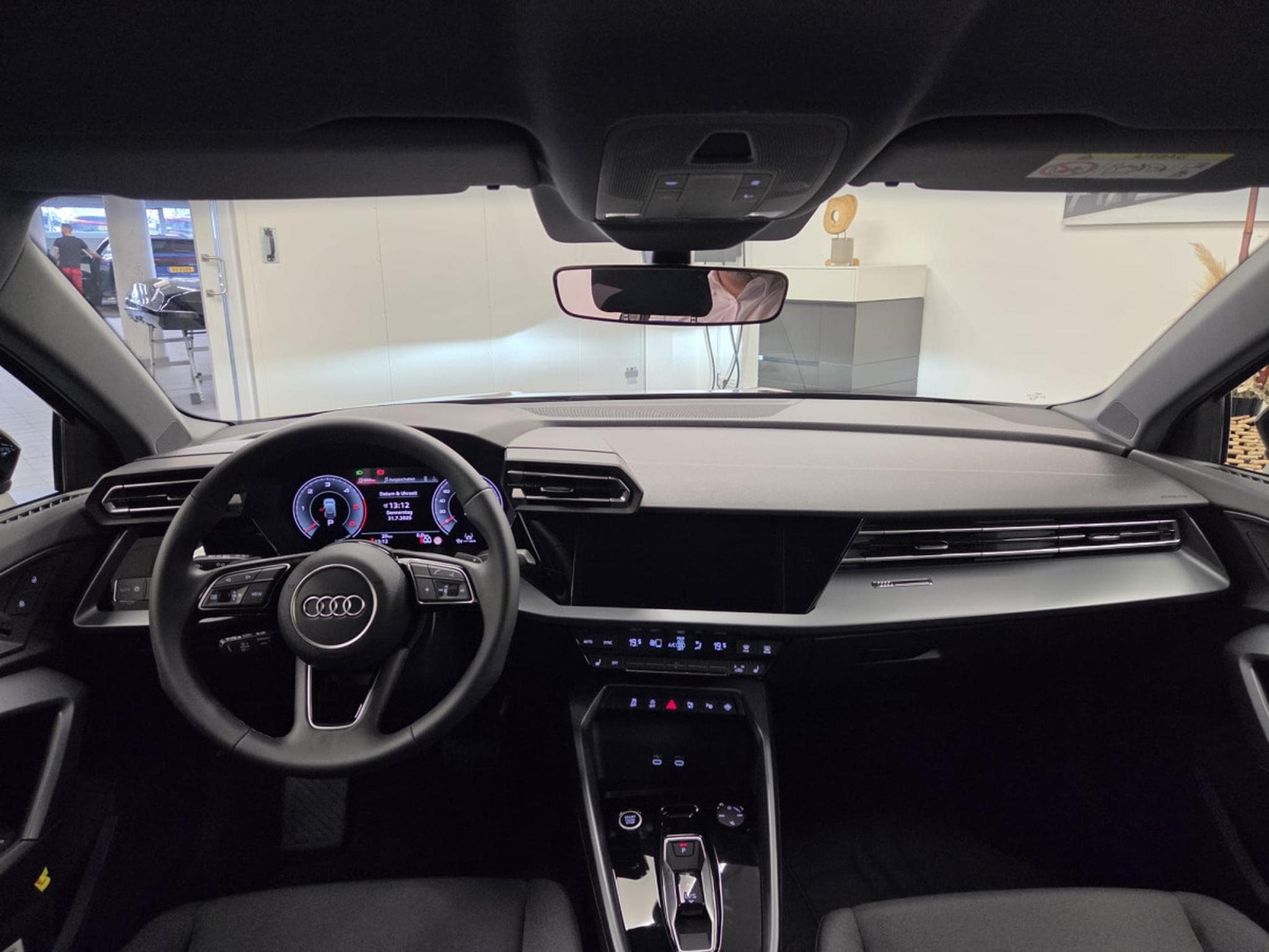 Audi A3 Sportback TDI 150 CV / 110 kW S tronic (2025) - Photo 5